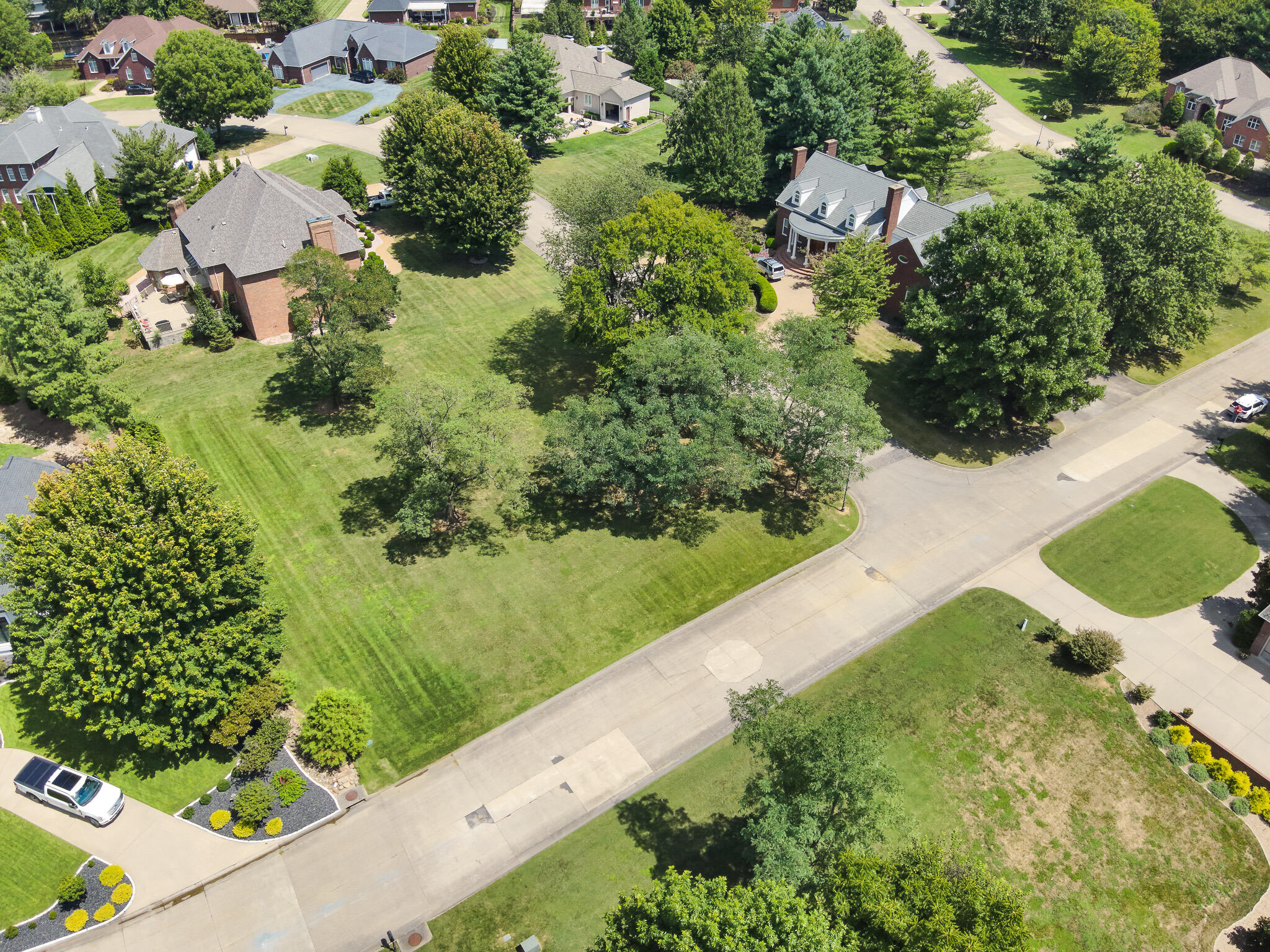 1201 Beresford Way Property Photo 6
