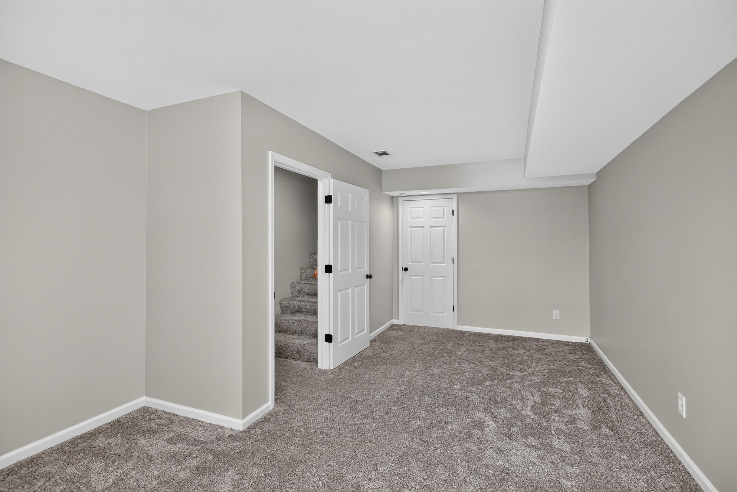 225 Beams Drive Property Photo 18