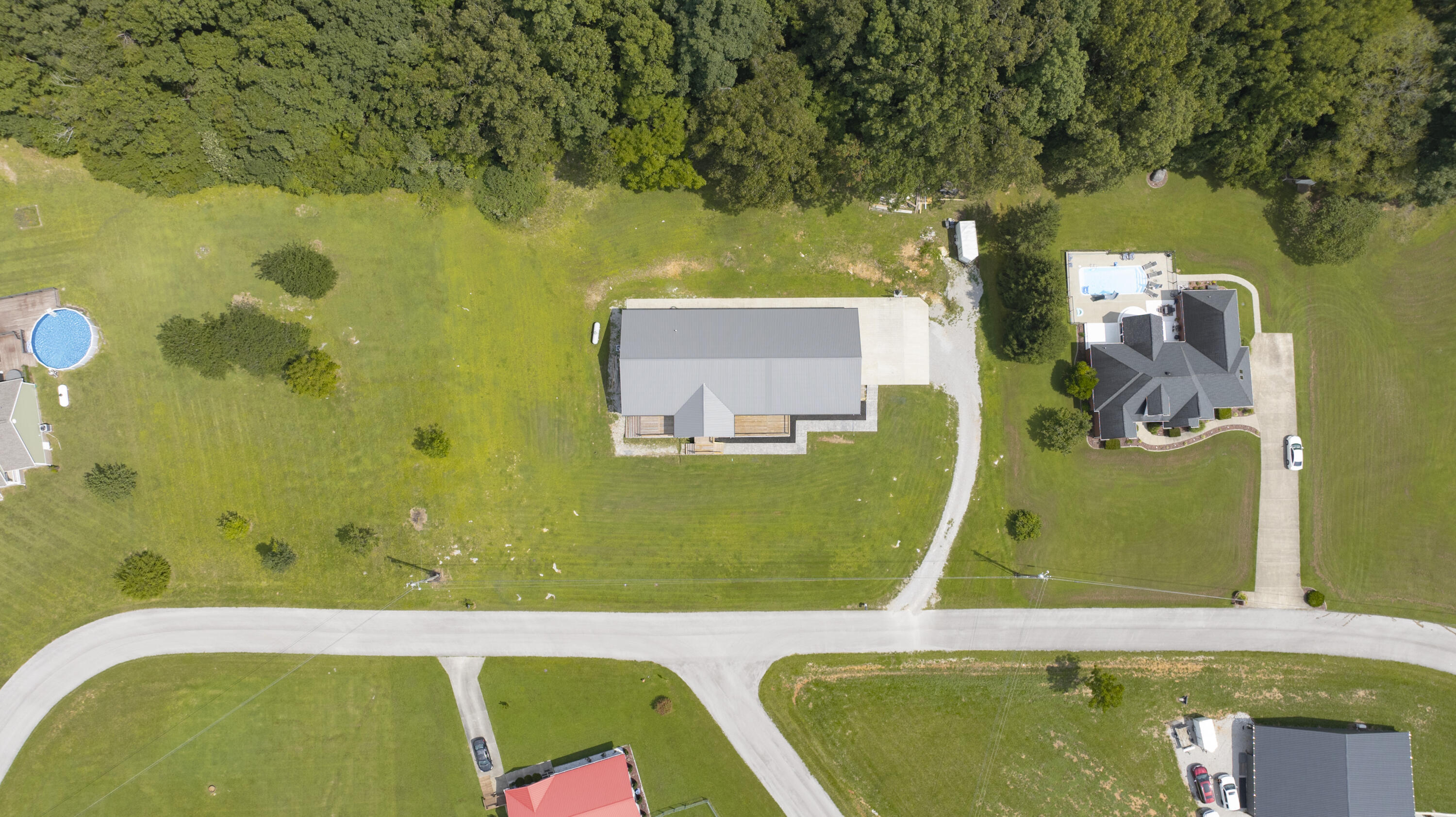 420 Fall Circle Property Photo 8