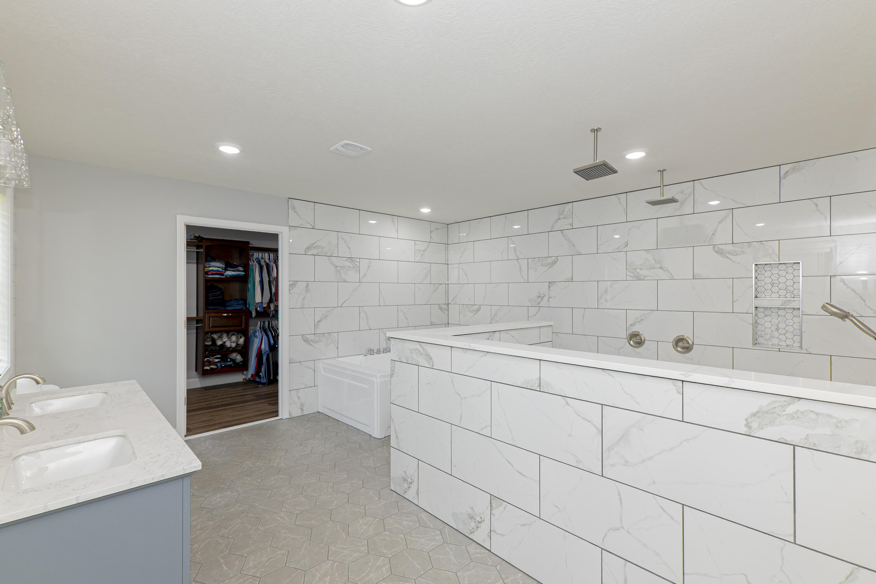 420 Fall Circle Property Photo 46