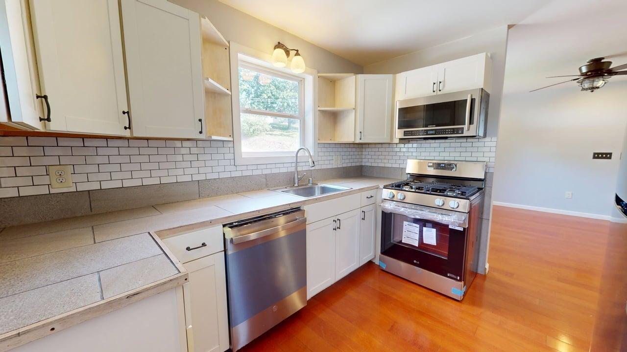 203 Nancy Road Property Photo 6