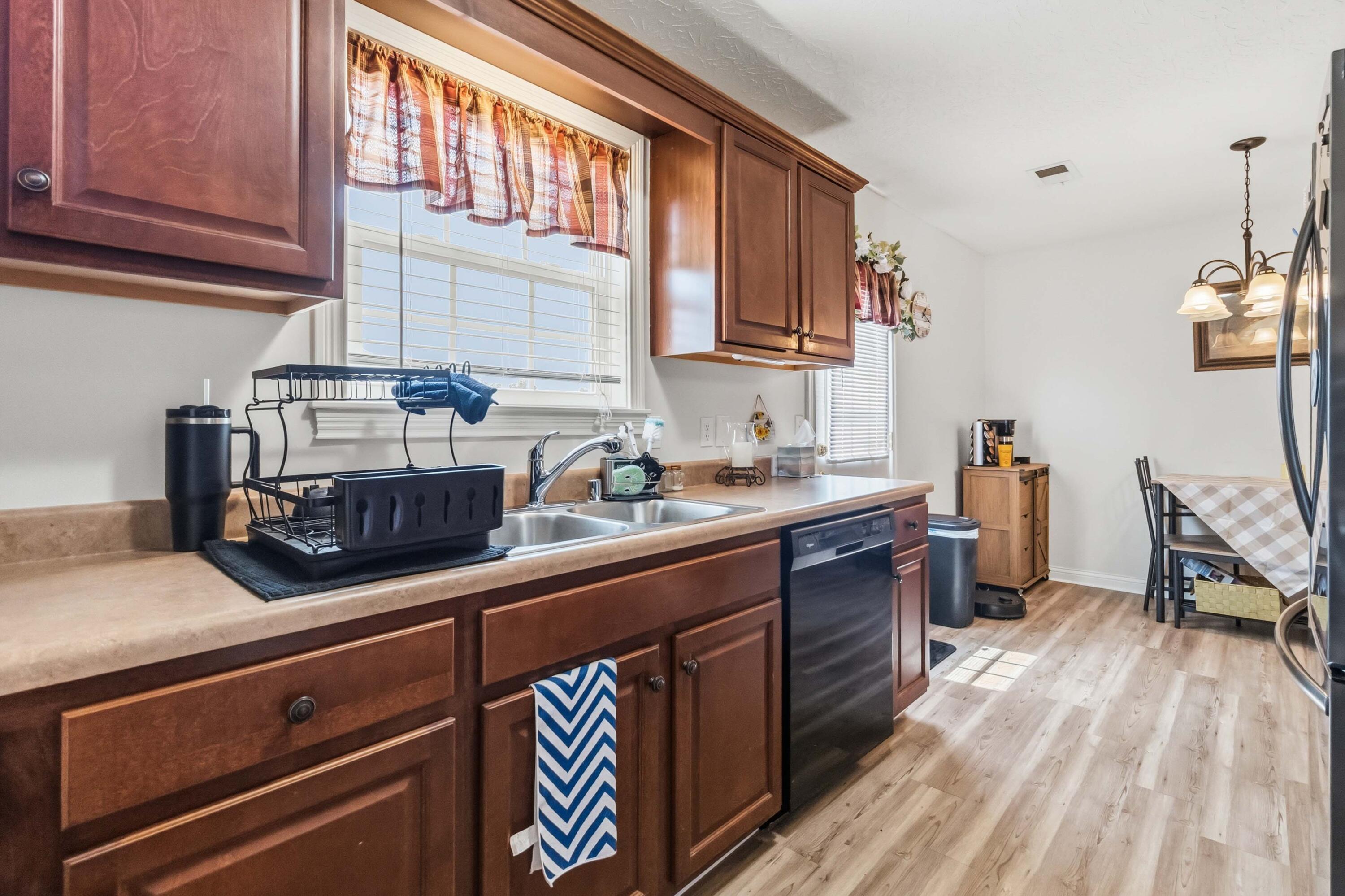 237 Banyan Boulevard Property Photo 16