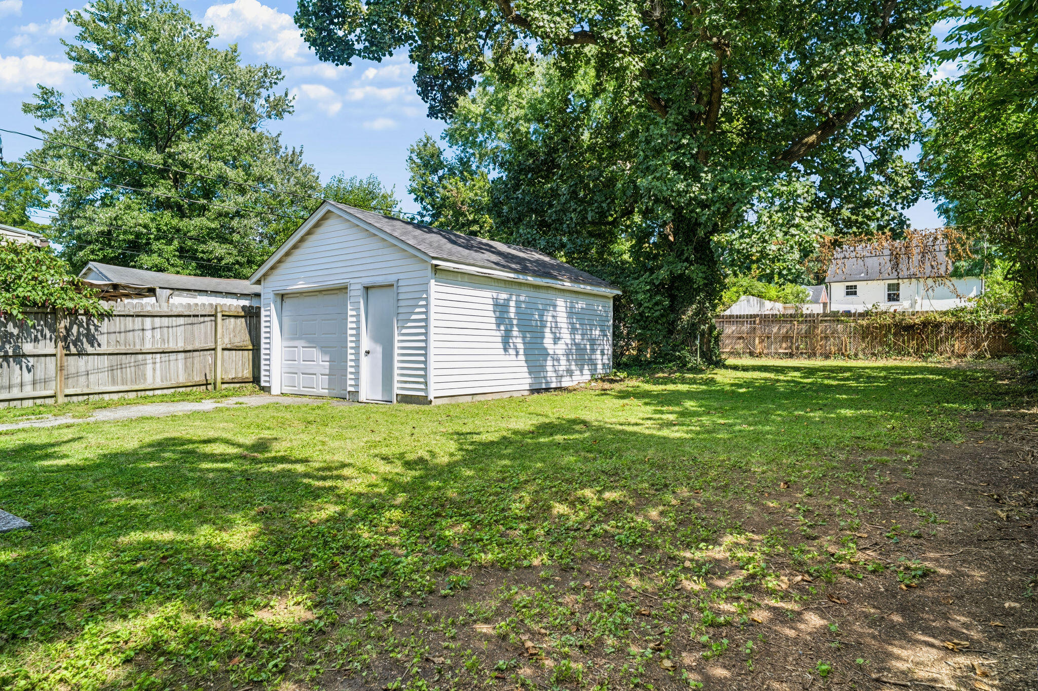 810 Marcellus Drive Property Photo 37