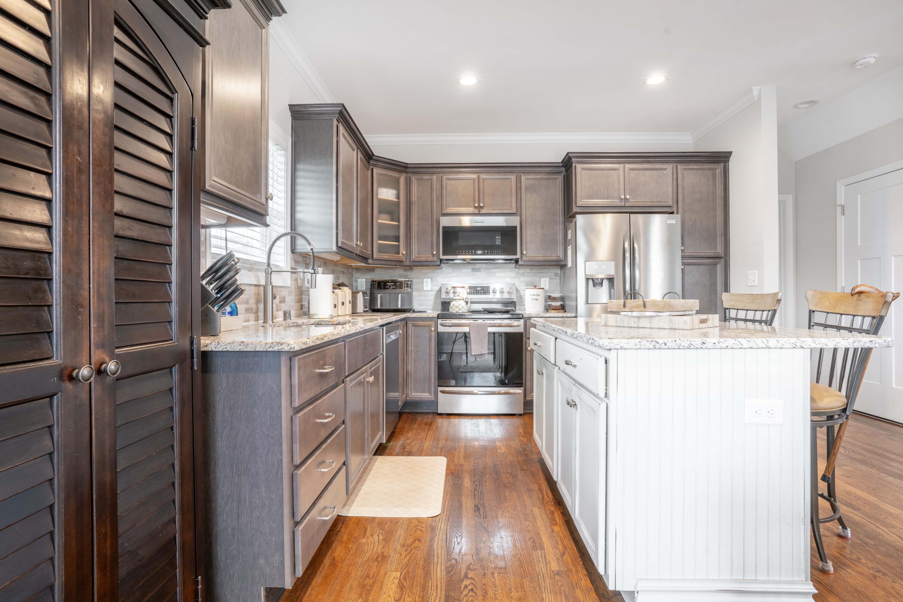 2017 Lawton Flat Property Photo 15