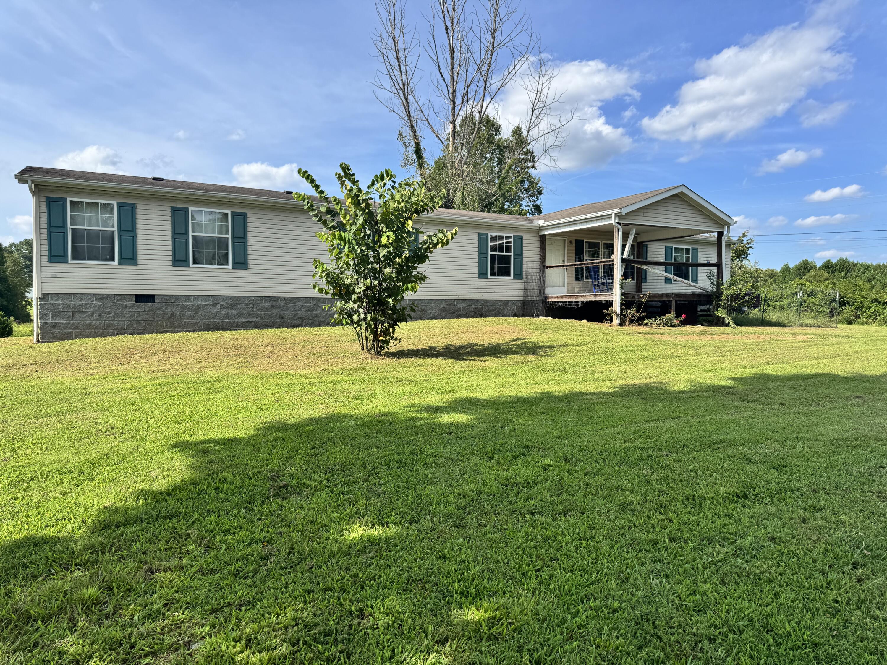 1302 Stoney Fork Road Property Photo 2