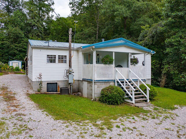 831 Beech Bottom Road Property Photo 1