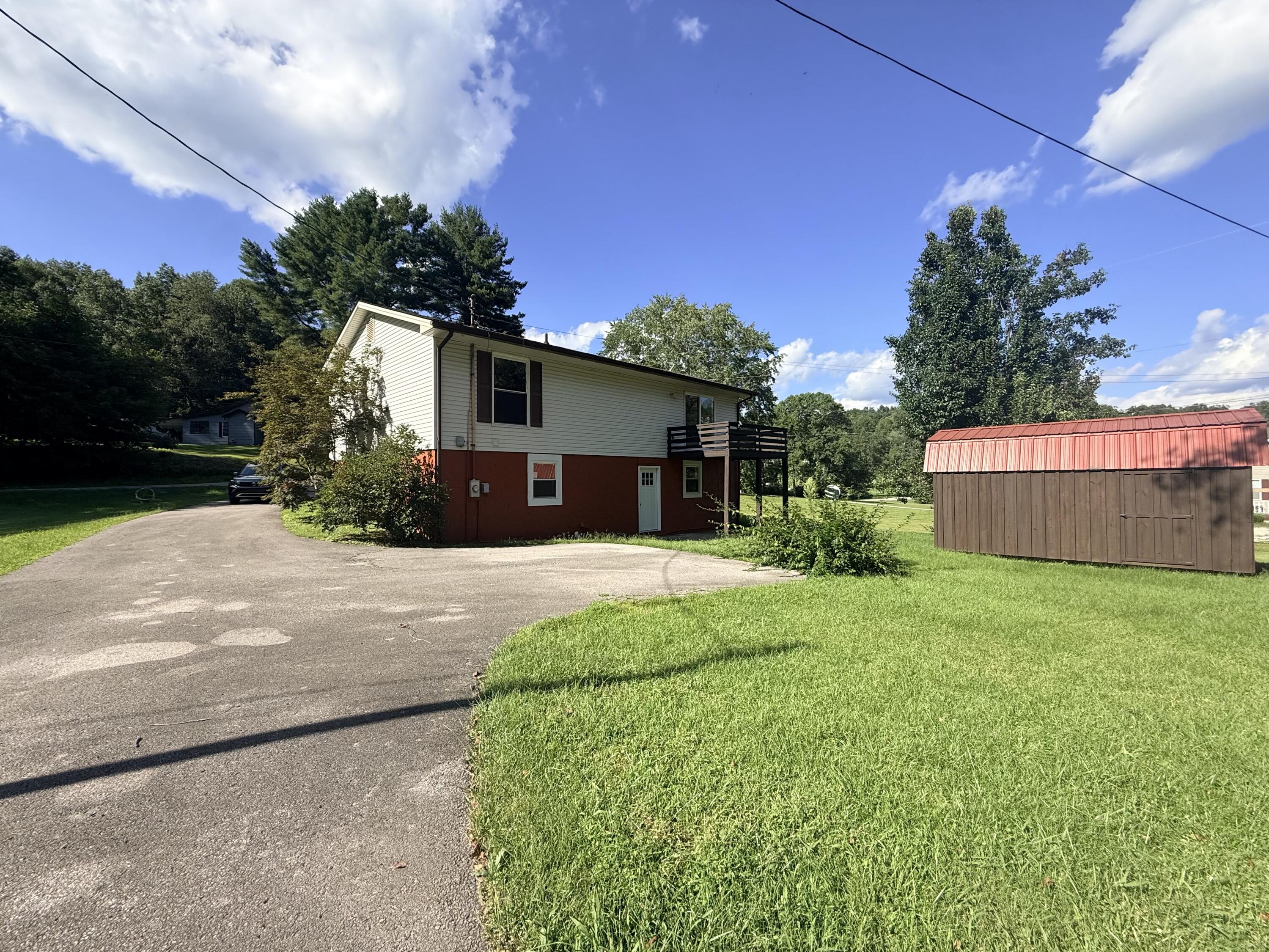 875 Copperas Property Photo 3