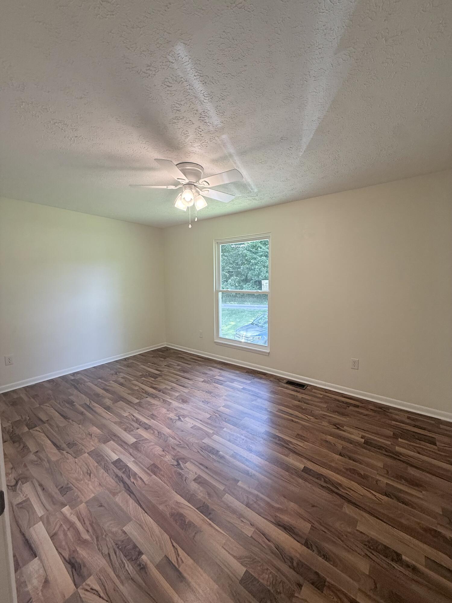 875 Copperas Property Photo 8