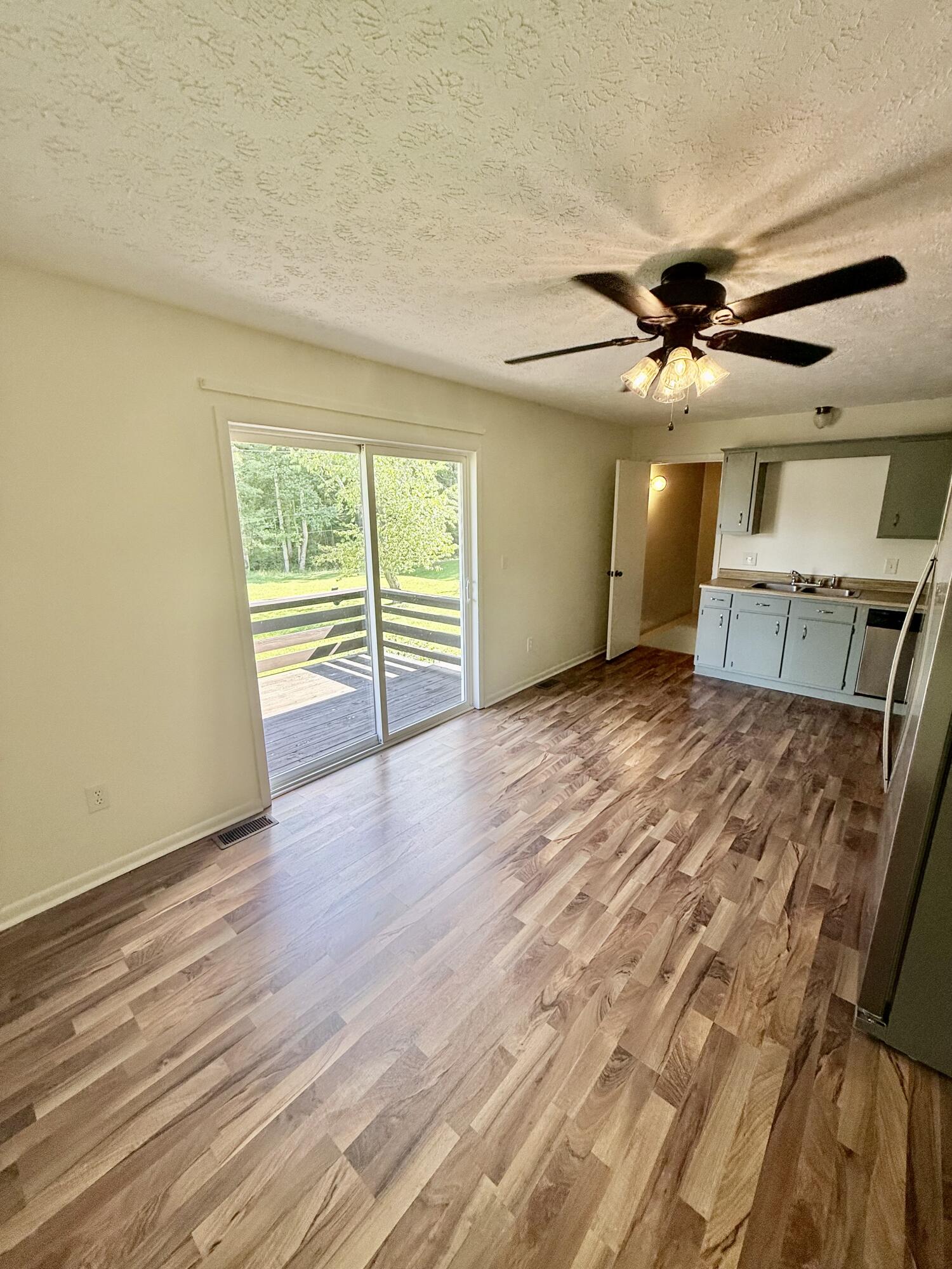 875 Copperas Property Photo 13