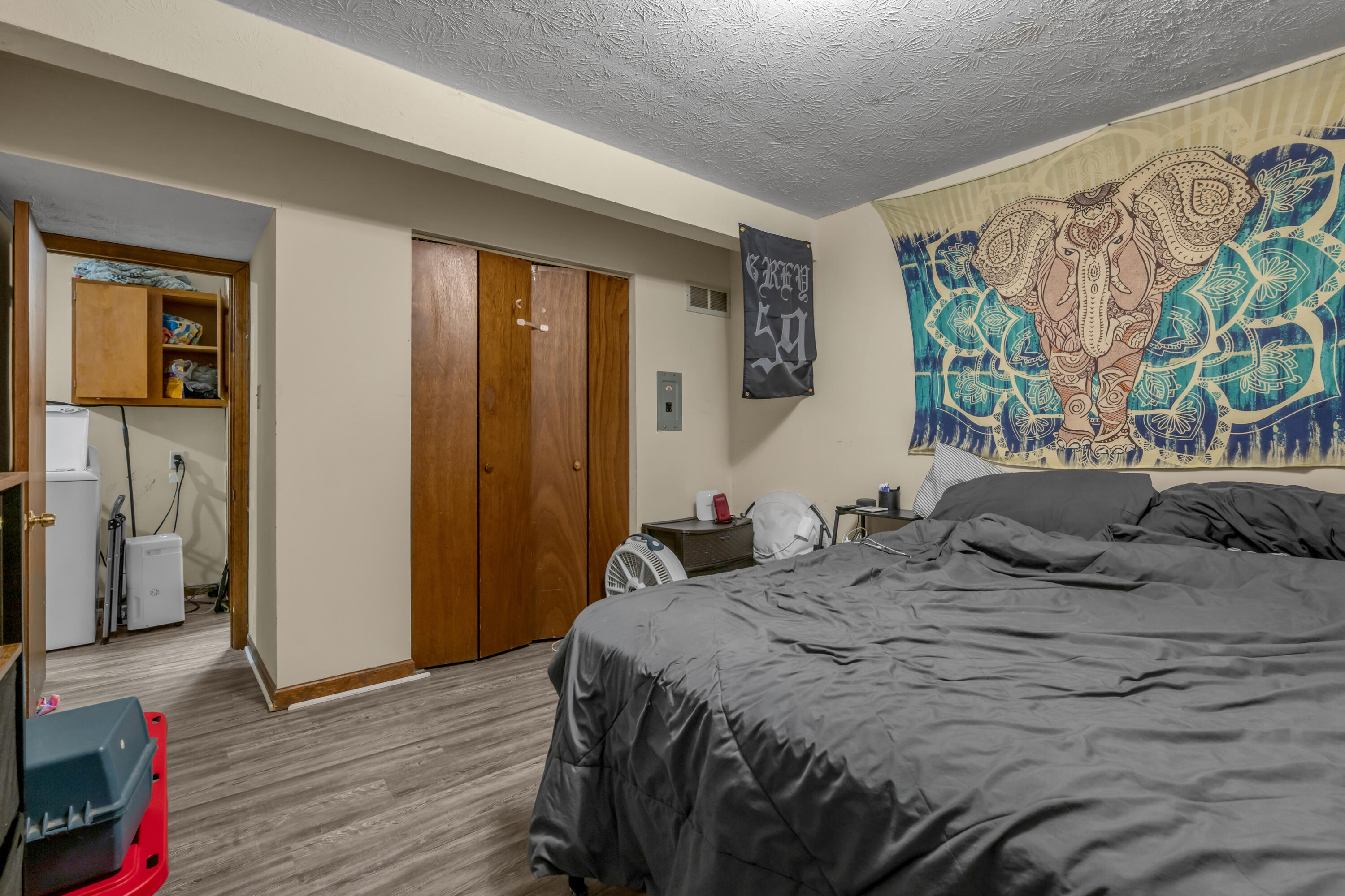 3187 Aqueduct Drive Property Photo 10
