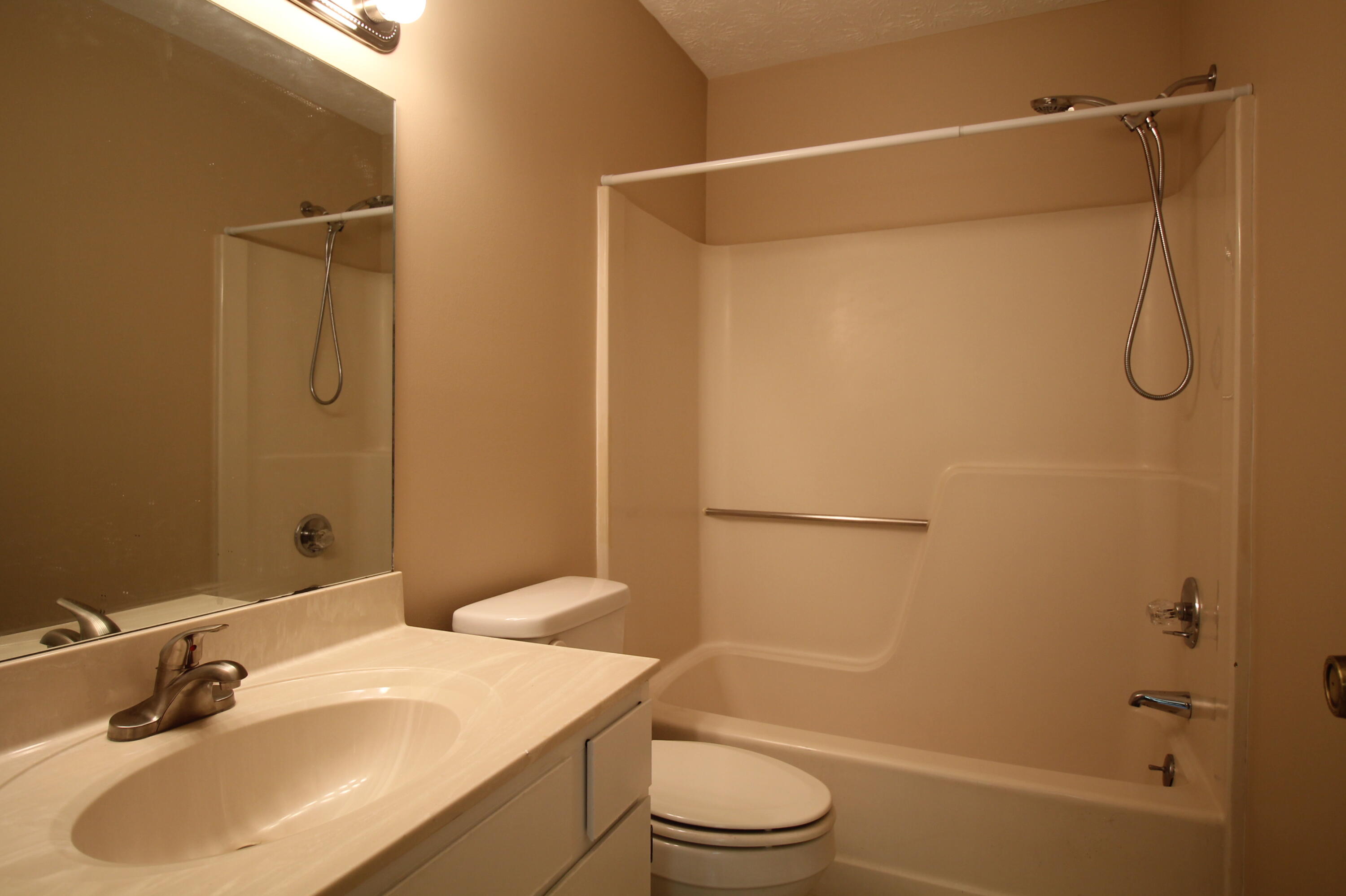 316 Squires Road Property Photo 8