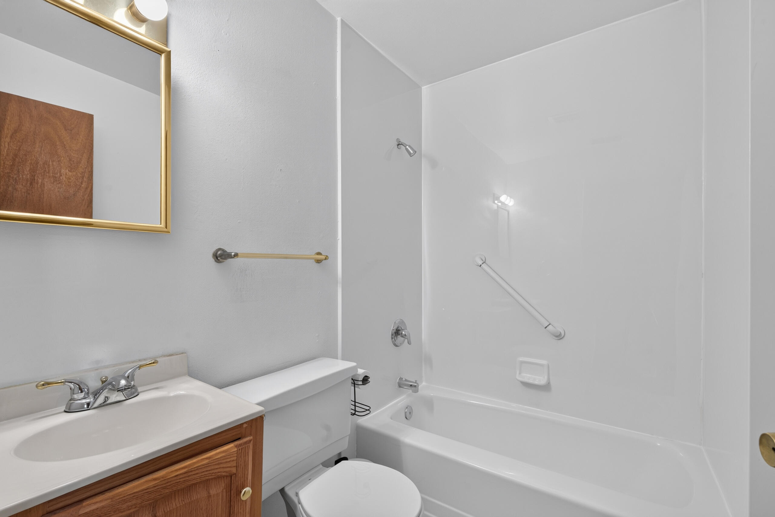575 Monticello Boulevard Property Photo 18