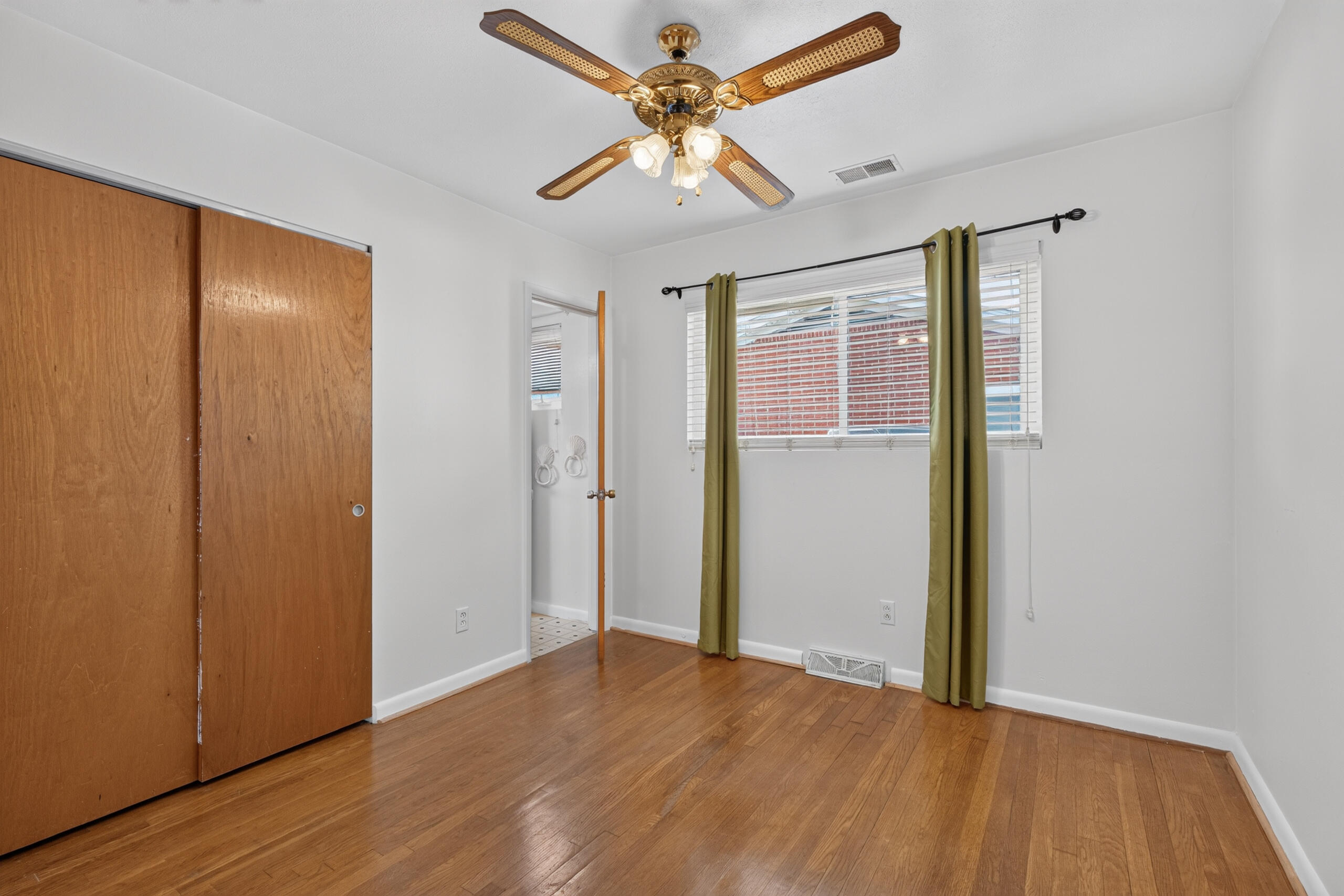 575 Monticello Boulevard Property Photo 24