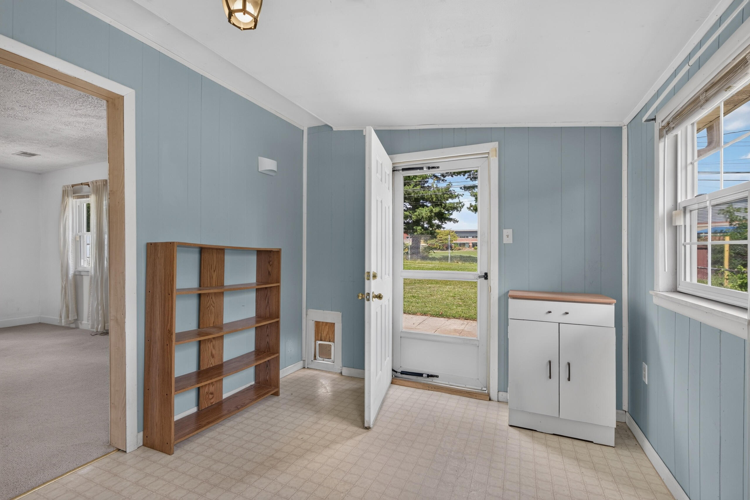 575 Monticello Boulevard Property Photo 31