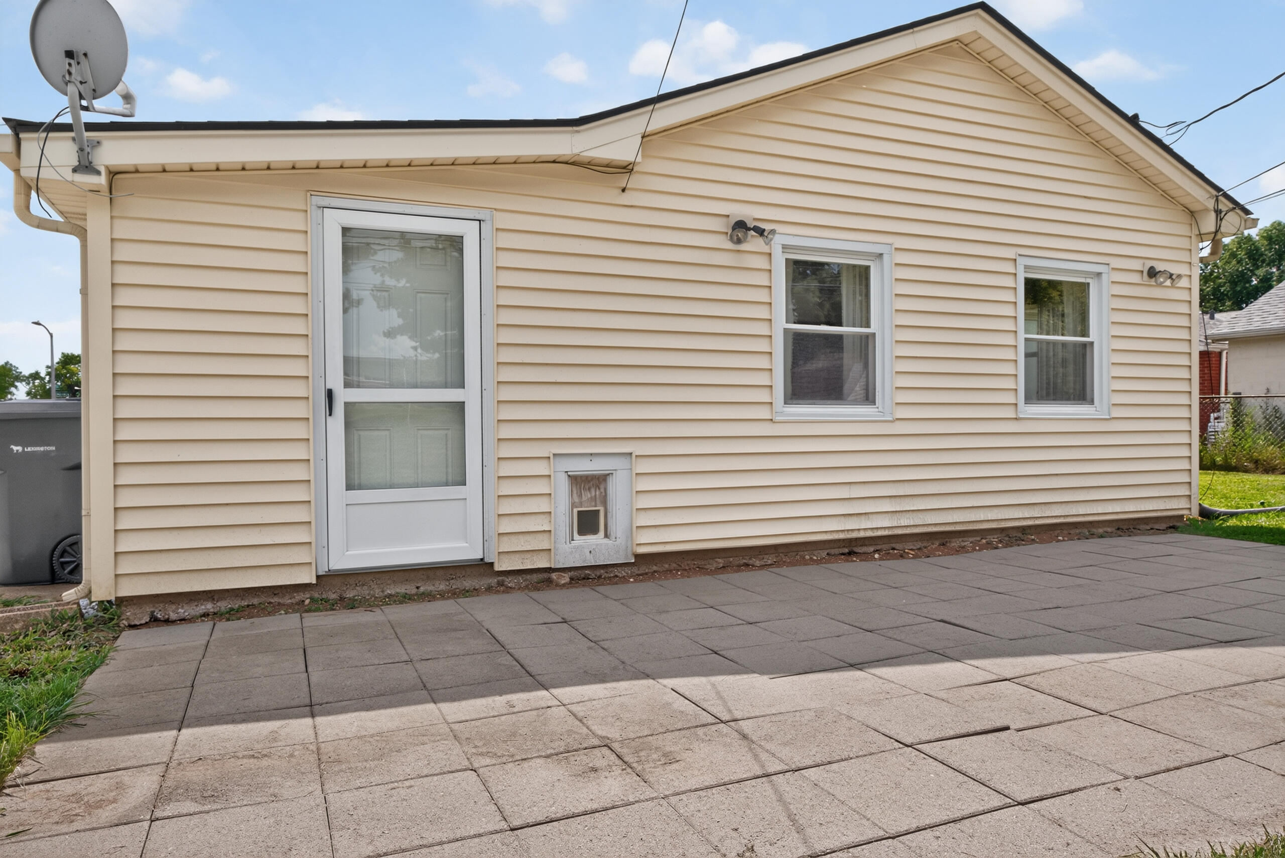 575 Monticello Boulevard Property Photo 34