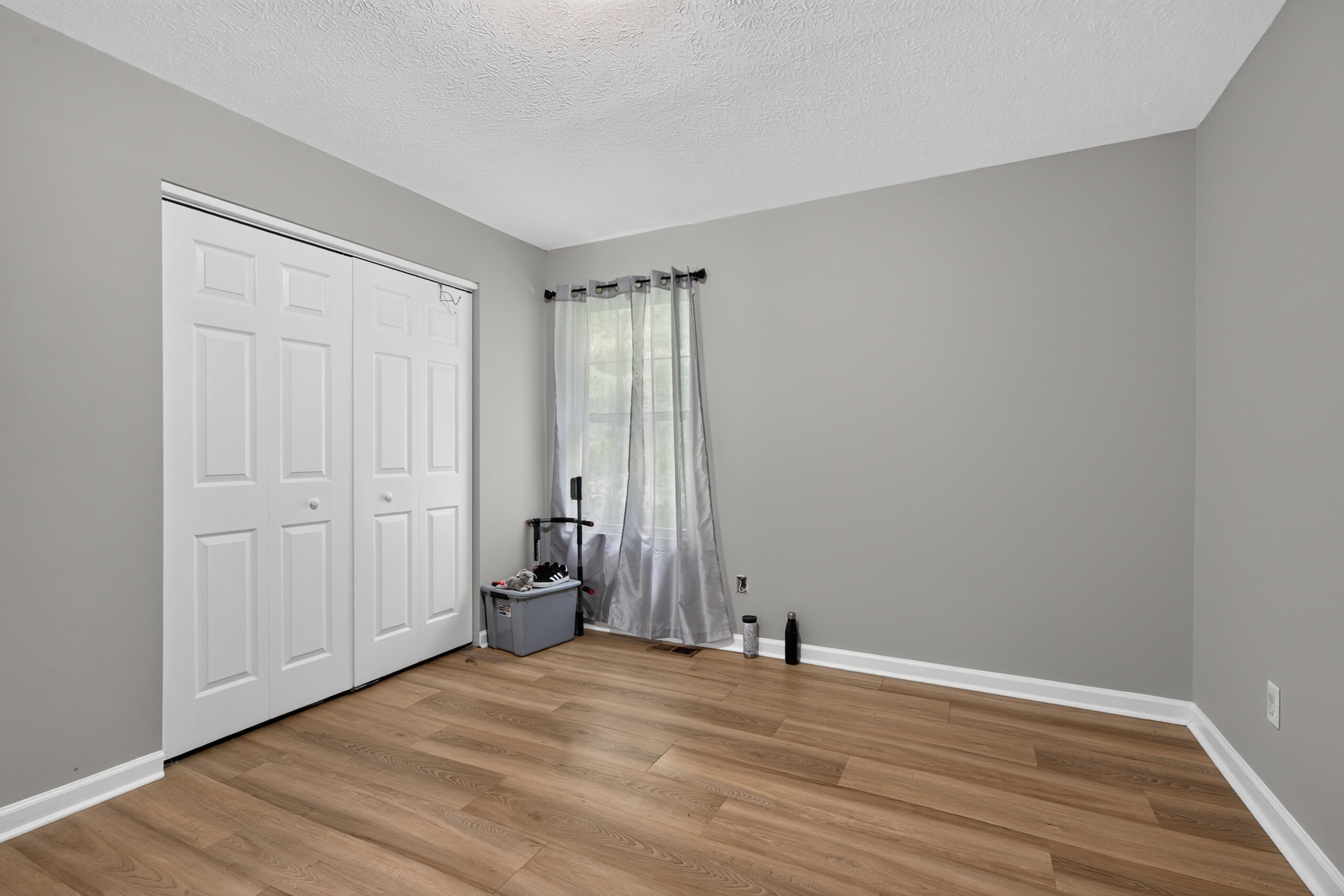 144-146 Montgomery Avenue Property Photo 28