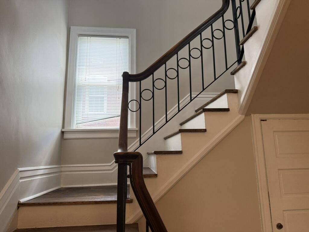 117 W 2nd Street Property Photo 20