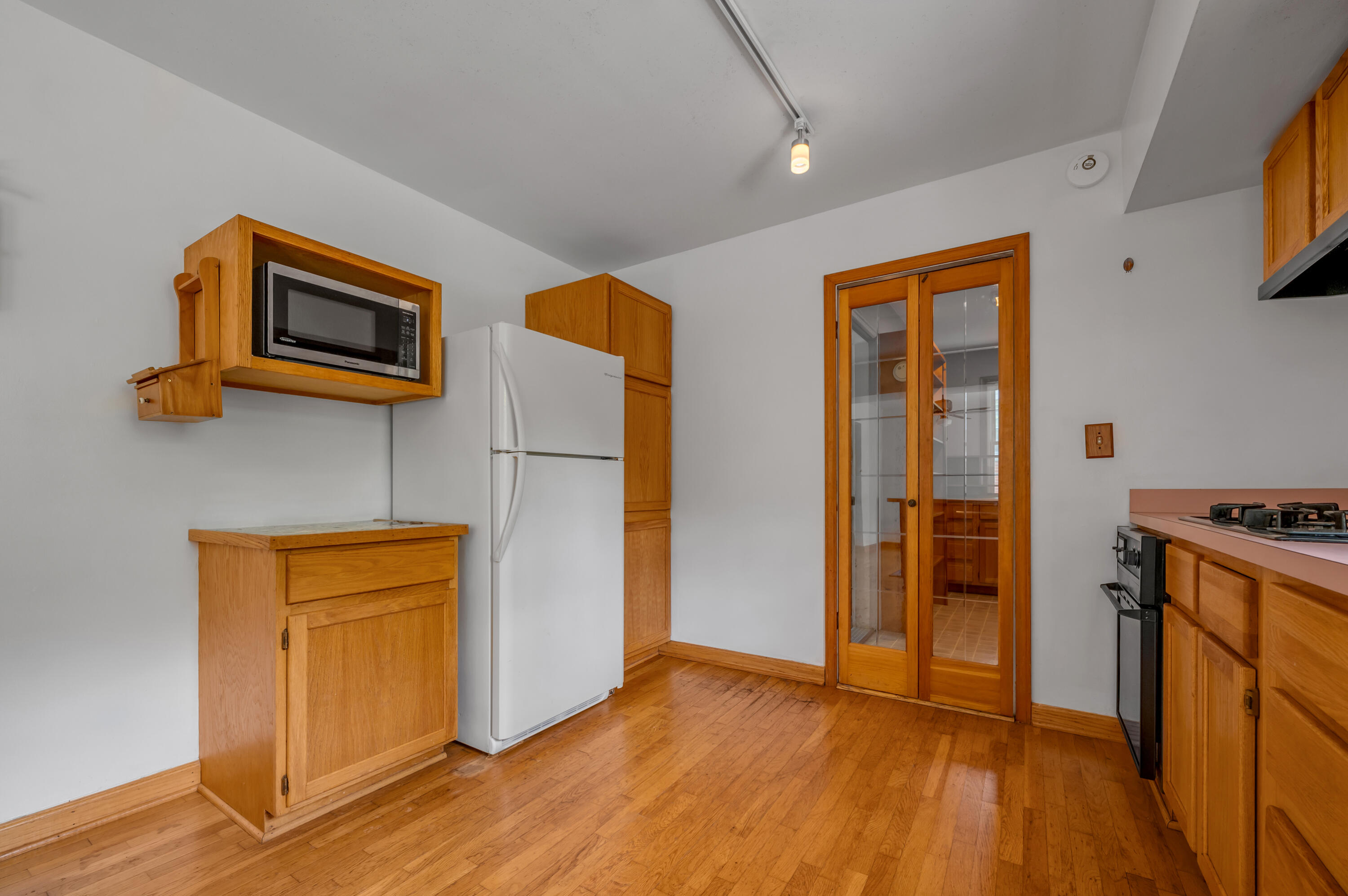 213 Eastway Drive Property Photo 14
