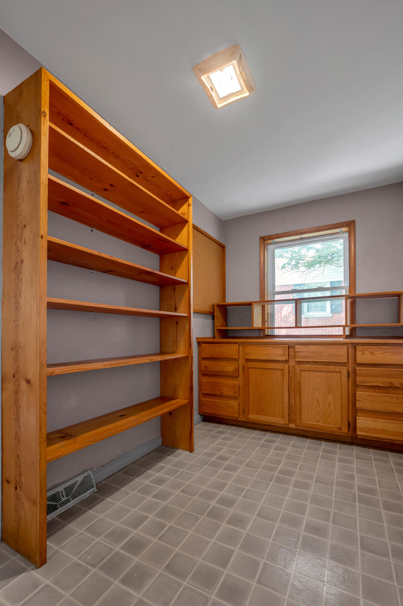 213 Eastway Drive Property Photo 18