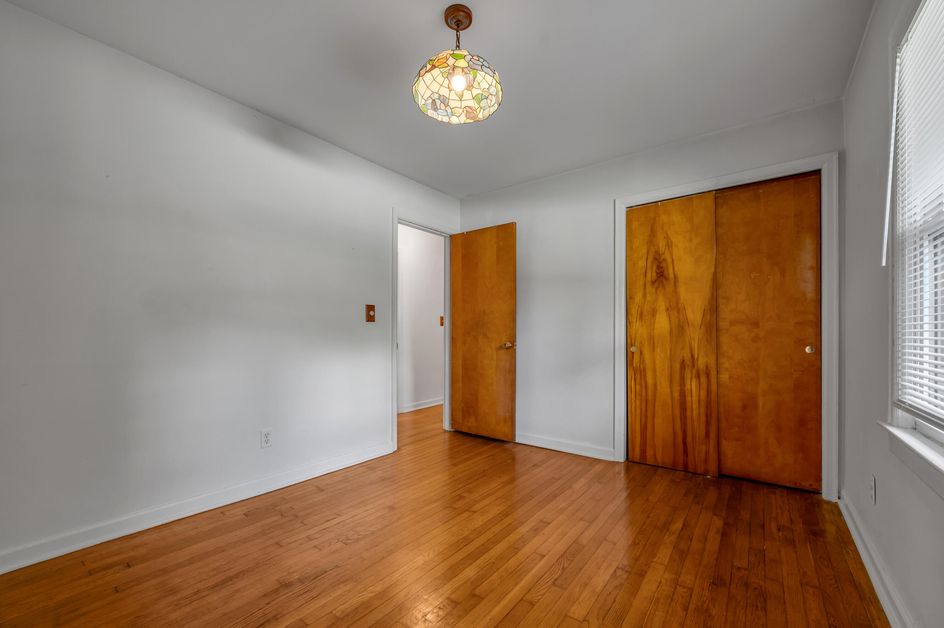 213 Eastway Drive Property Photo 28