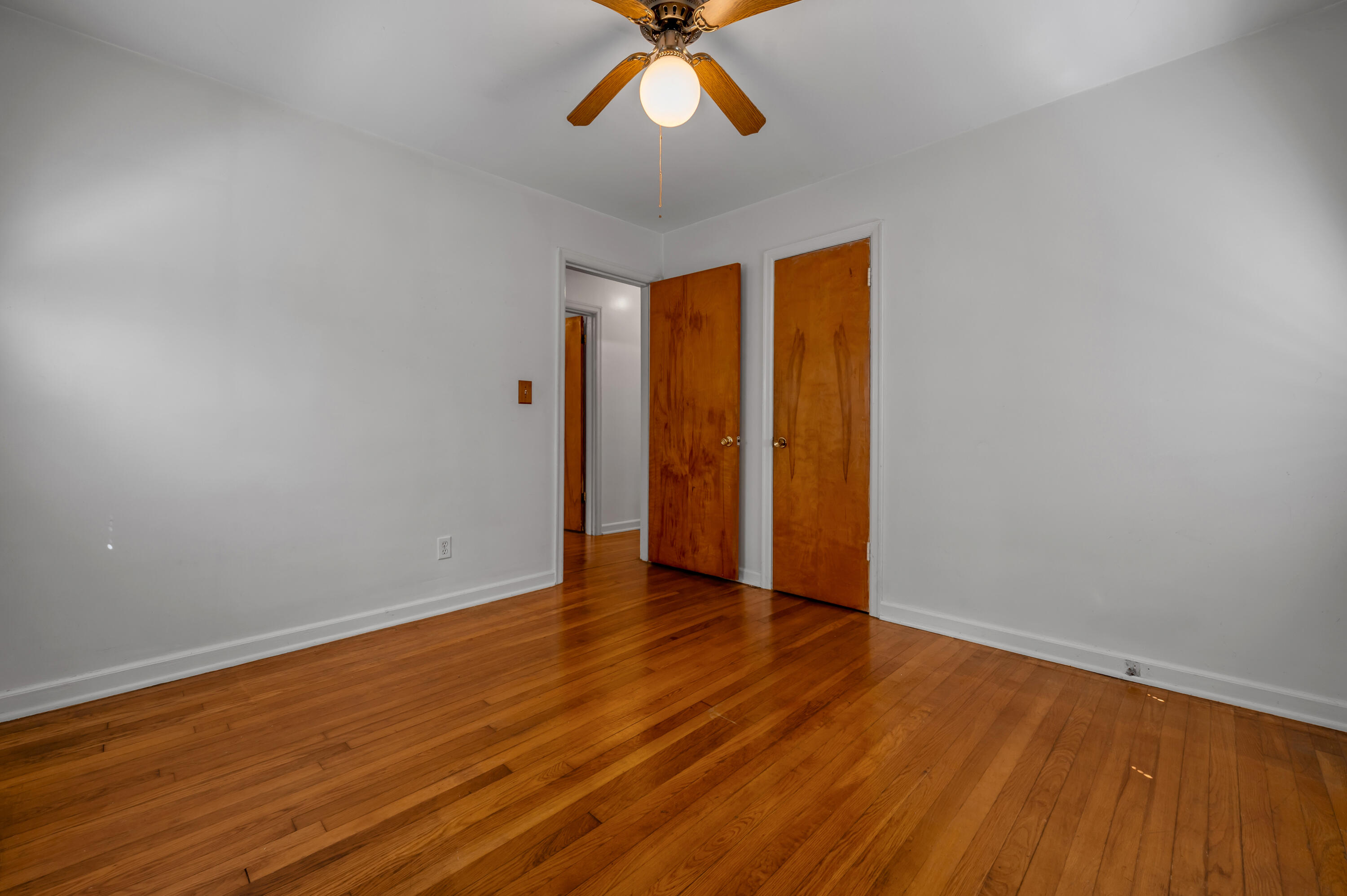 213 Eastway Drive Property Photo 36