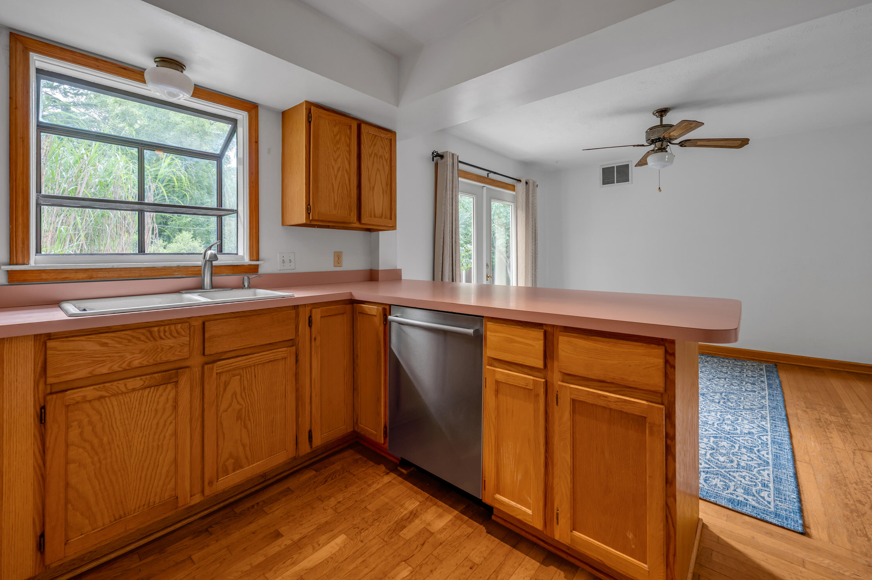 213 Eastway Drive Property Photo 40