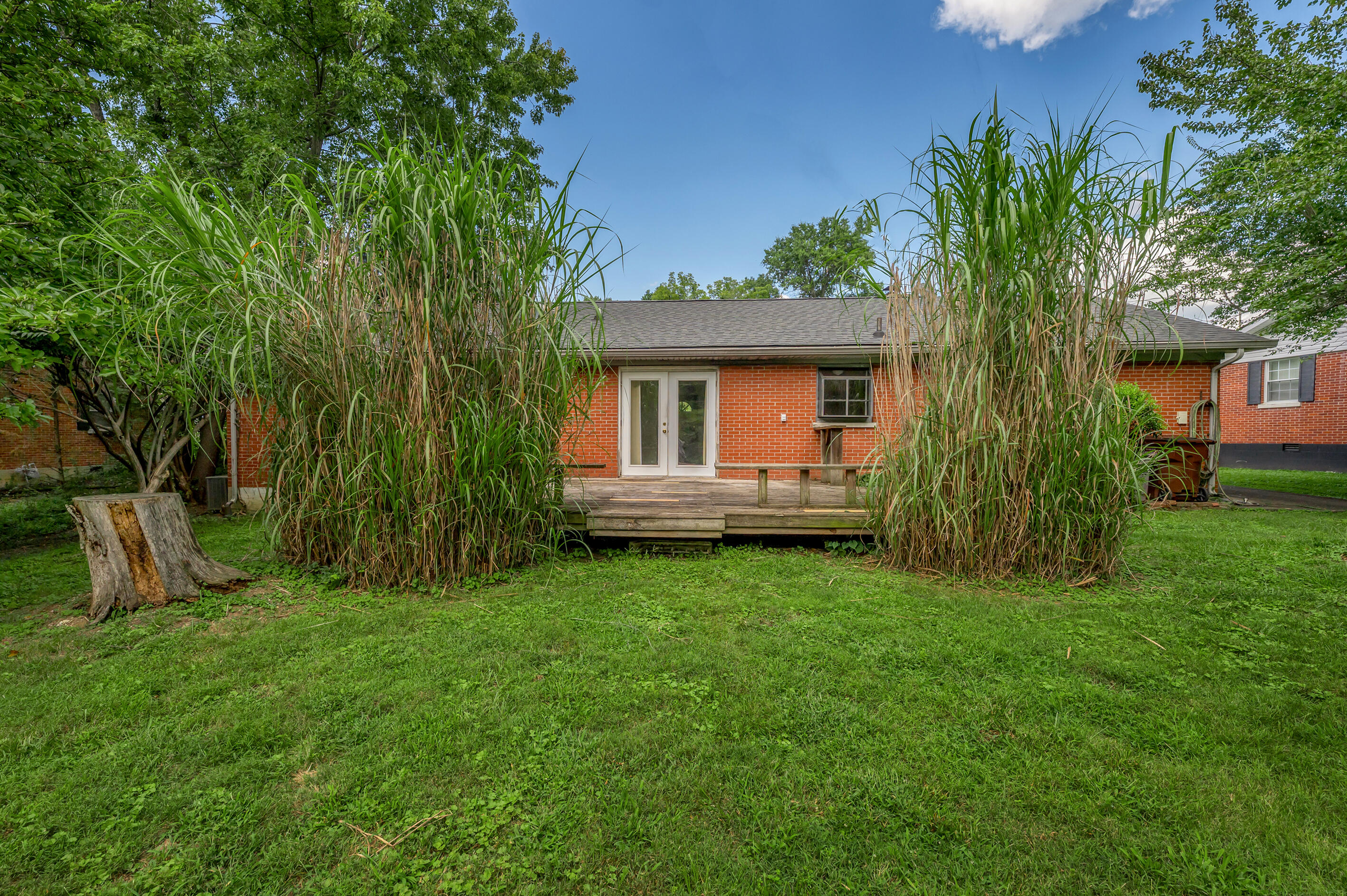 213 Eastway Drive Property Photo 51