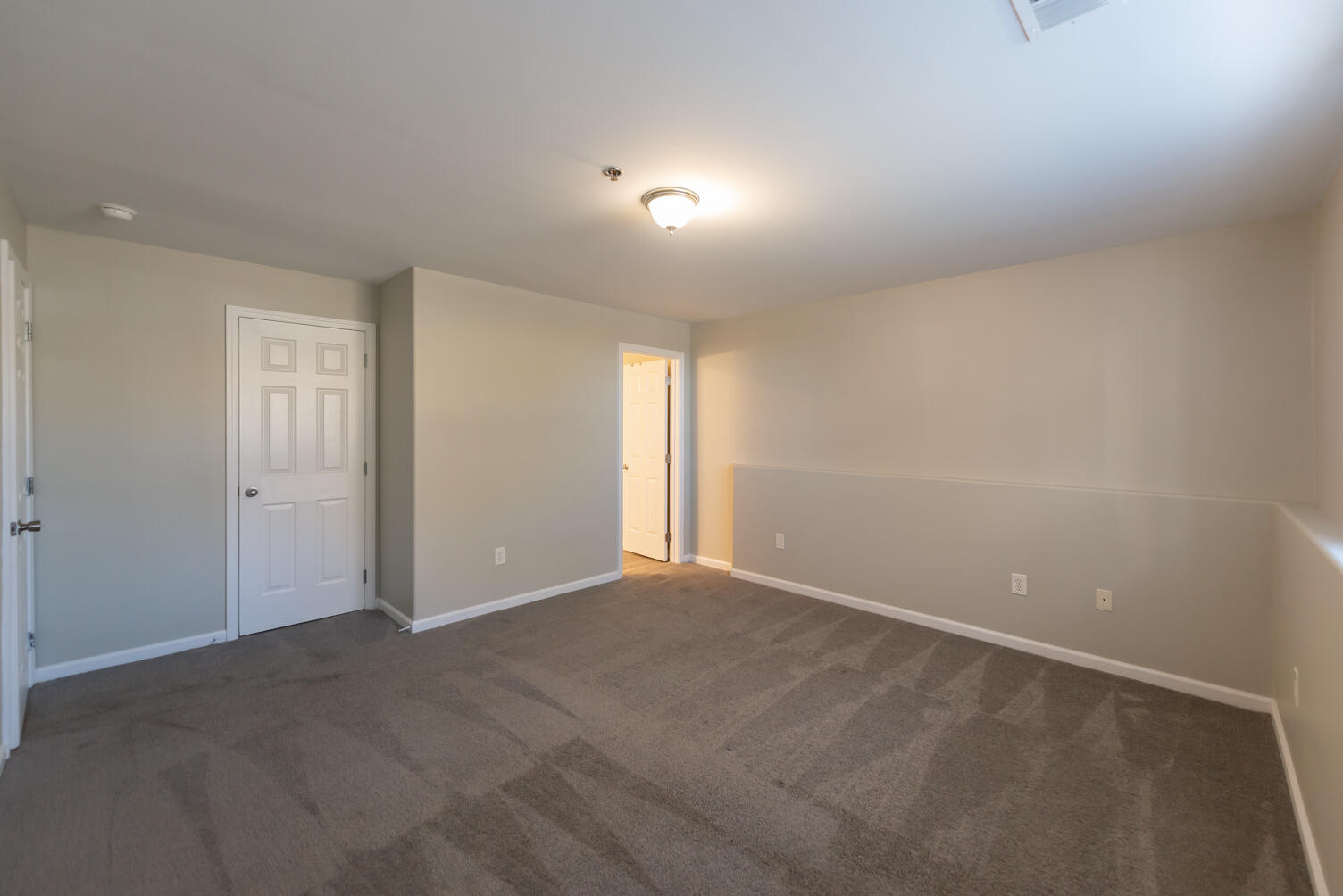 858 Malabu Drive 5000 Property Photo 21