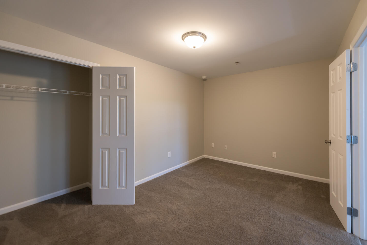 858 Malabu Drive 5000 Property Photo 31