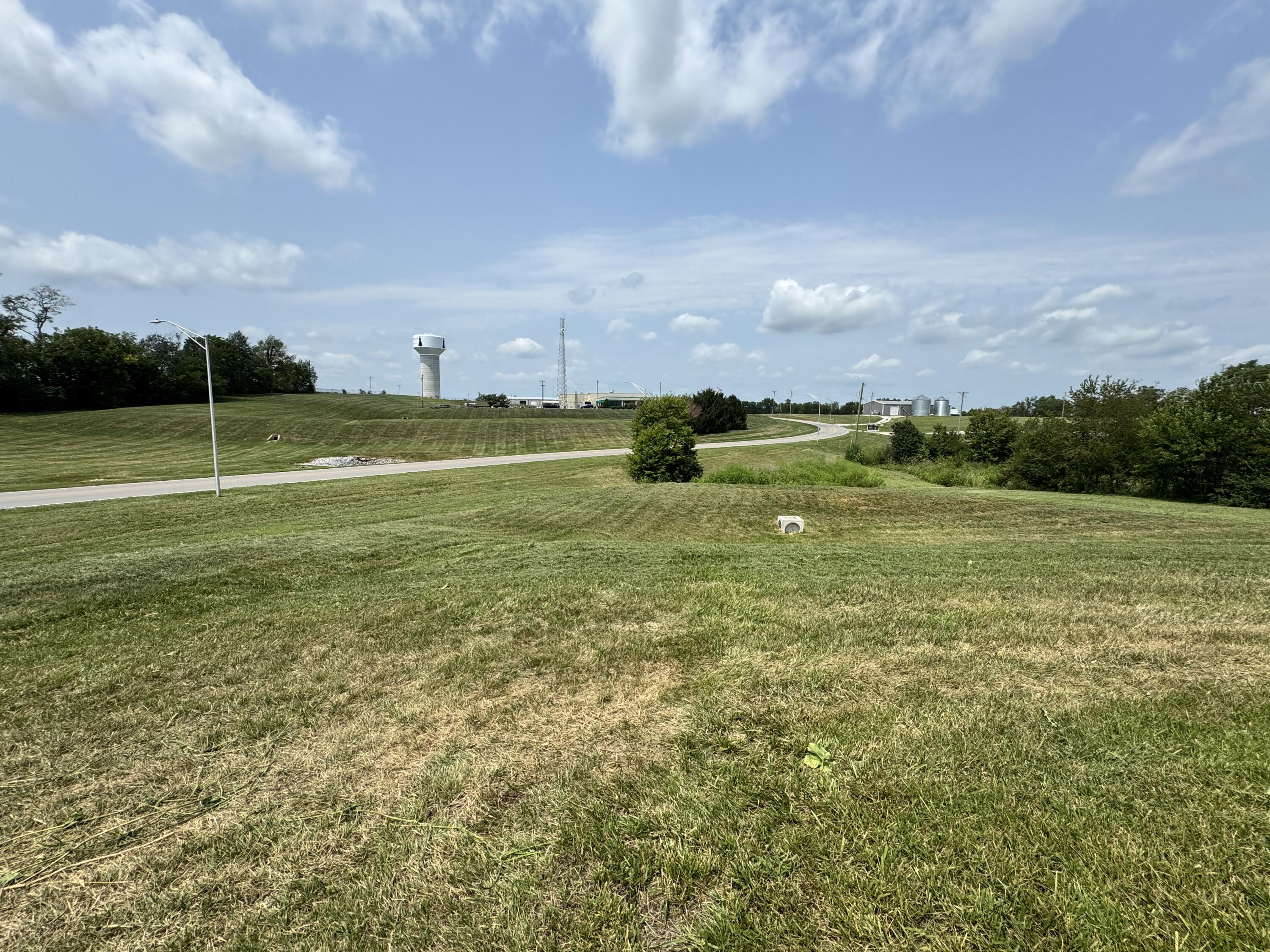 136 Sea Biscuit Way Property Photo 2