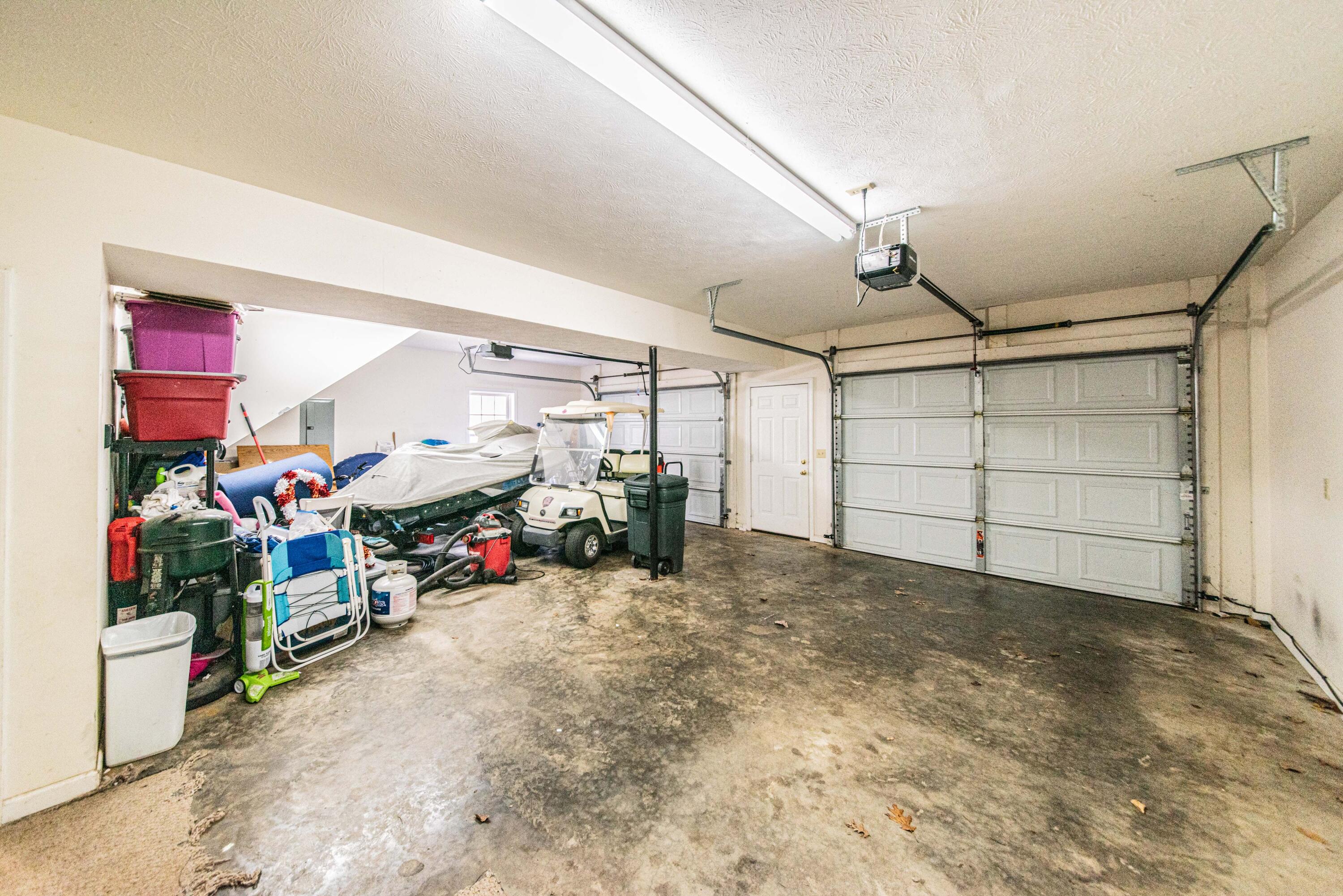 444 E Commerce Avenue Property Photo 18