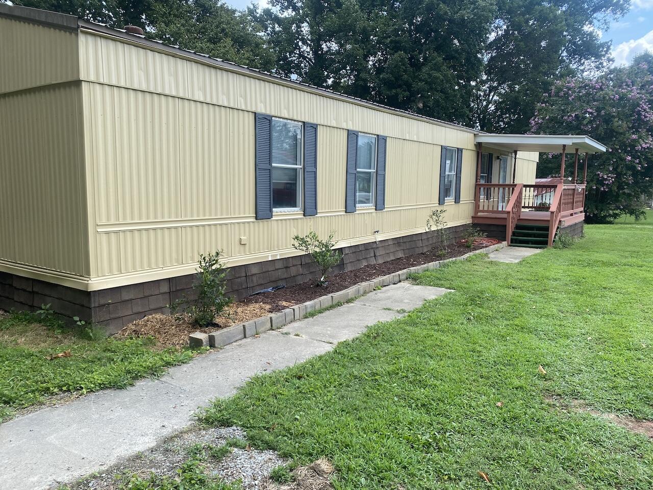 374 Town View Property Photo 2