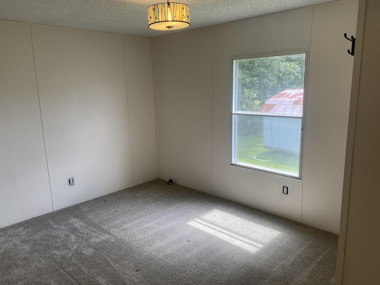 374 Town View Property Photo 13