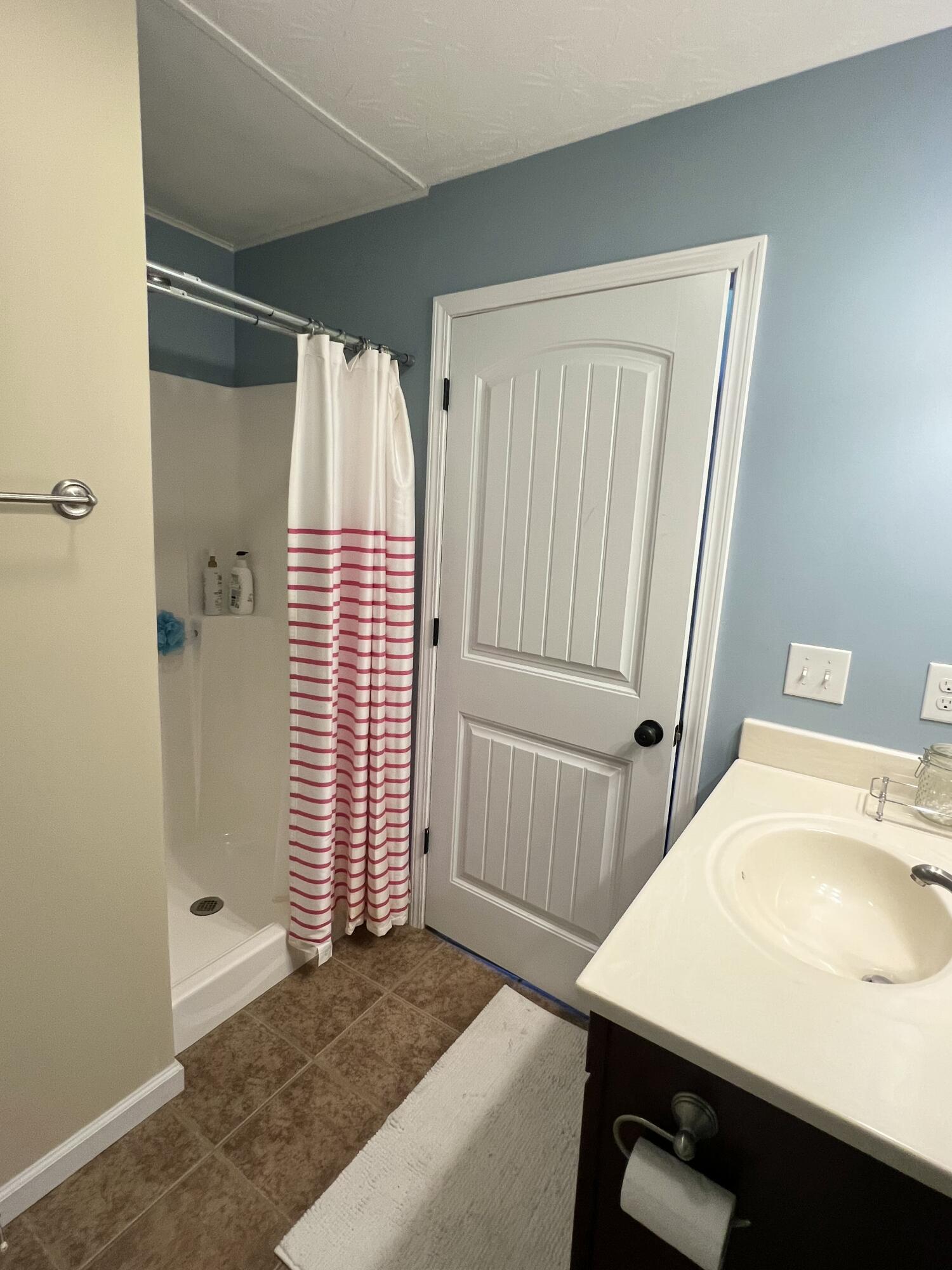 806 Harbor Springs Road Property Photo 27
