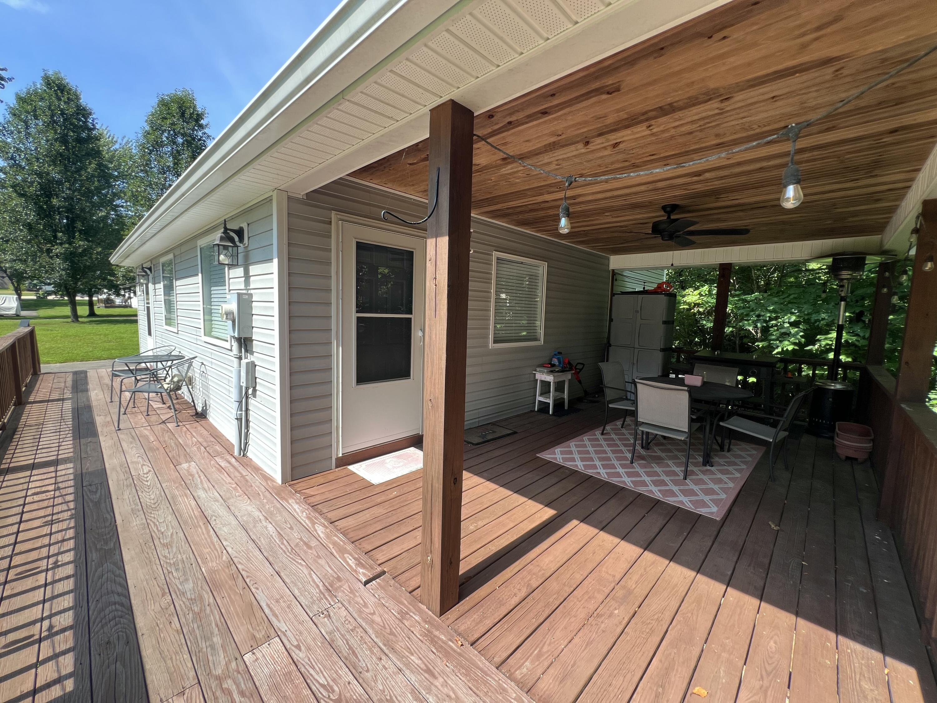 806 Harbor Springs Road Property Photo 33