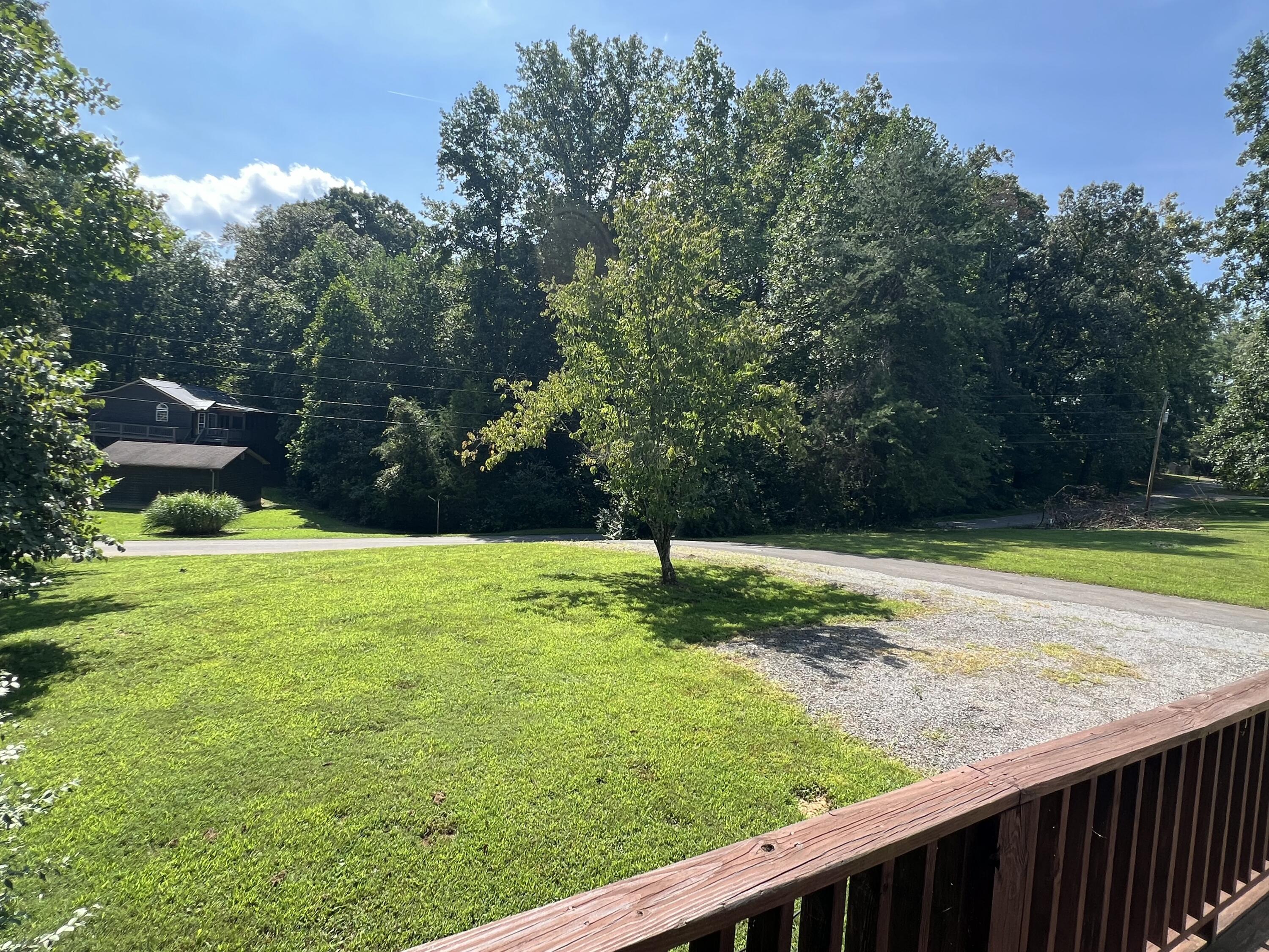 806 Harbor Springs Road Property Photo 35