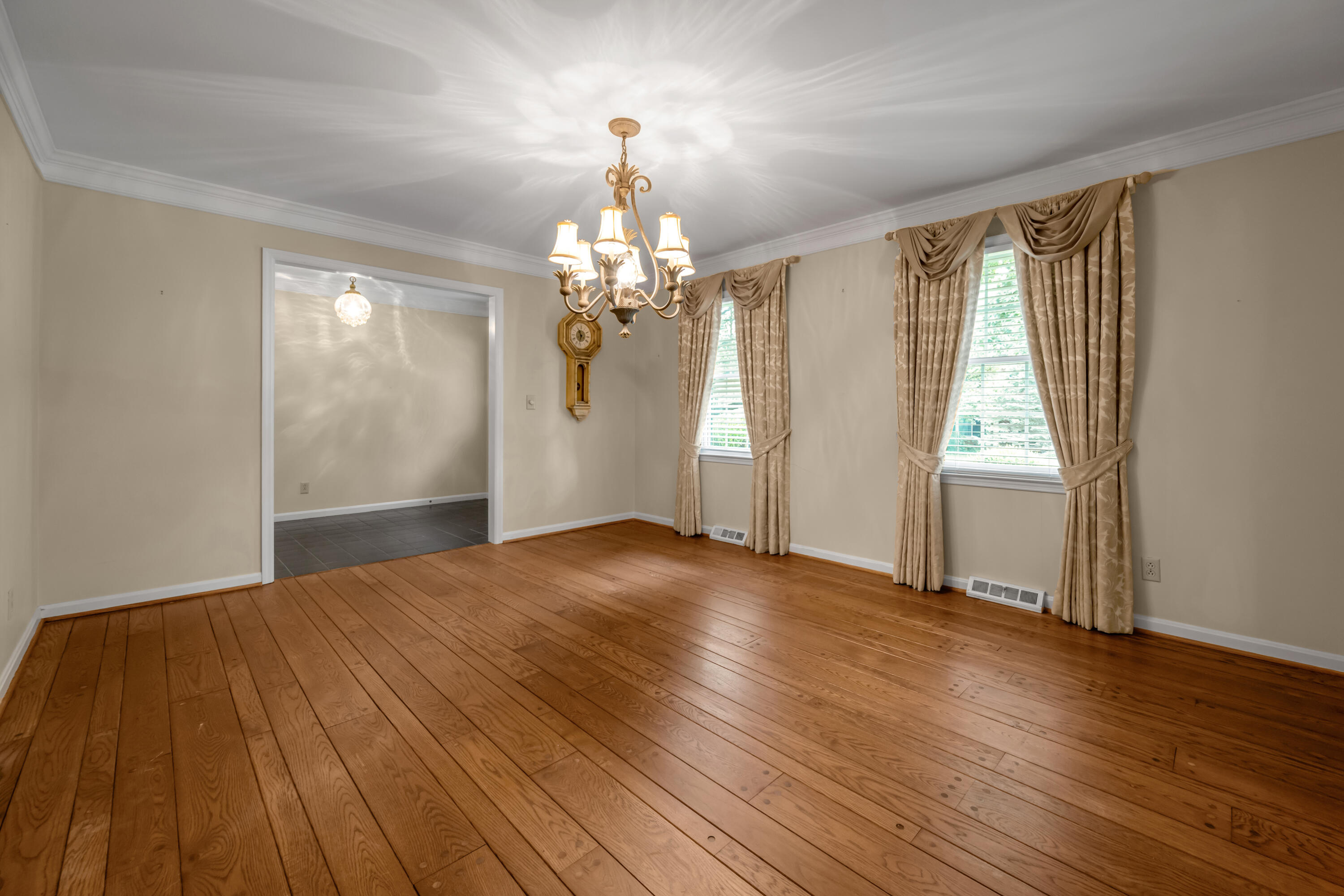 2153 Island Drive Property Photo 6
