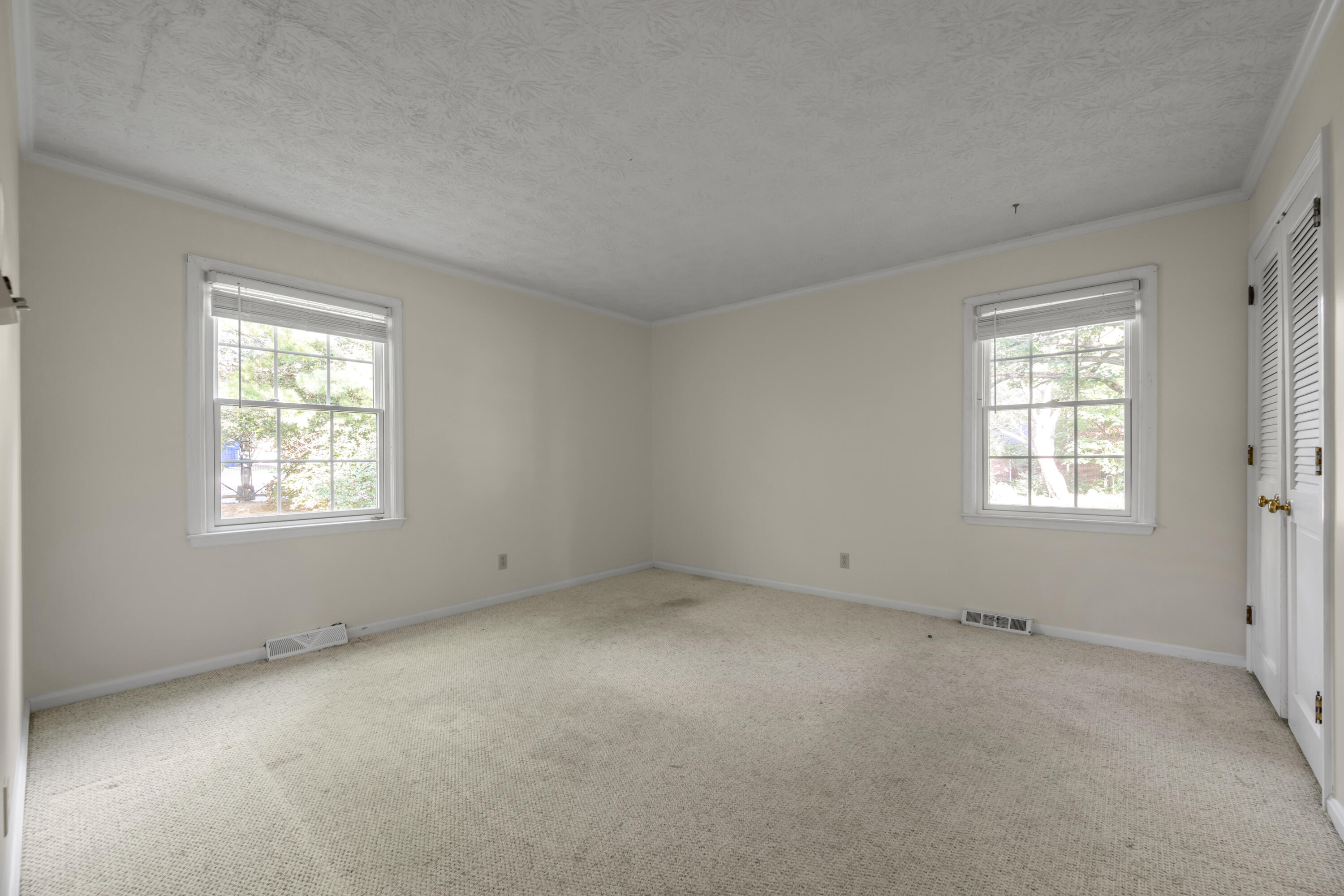 2153 Island Drive Property Photo 33