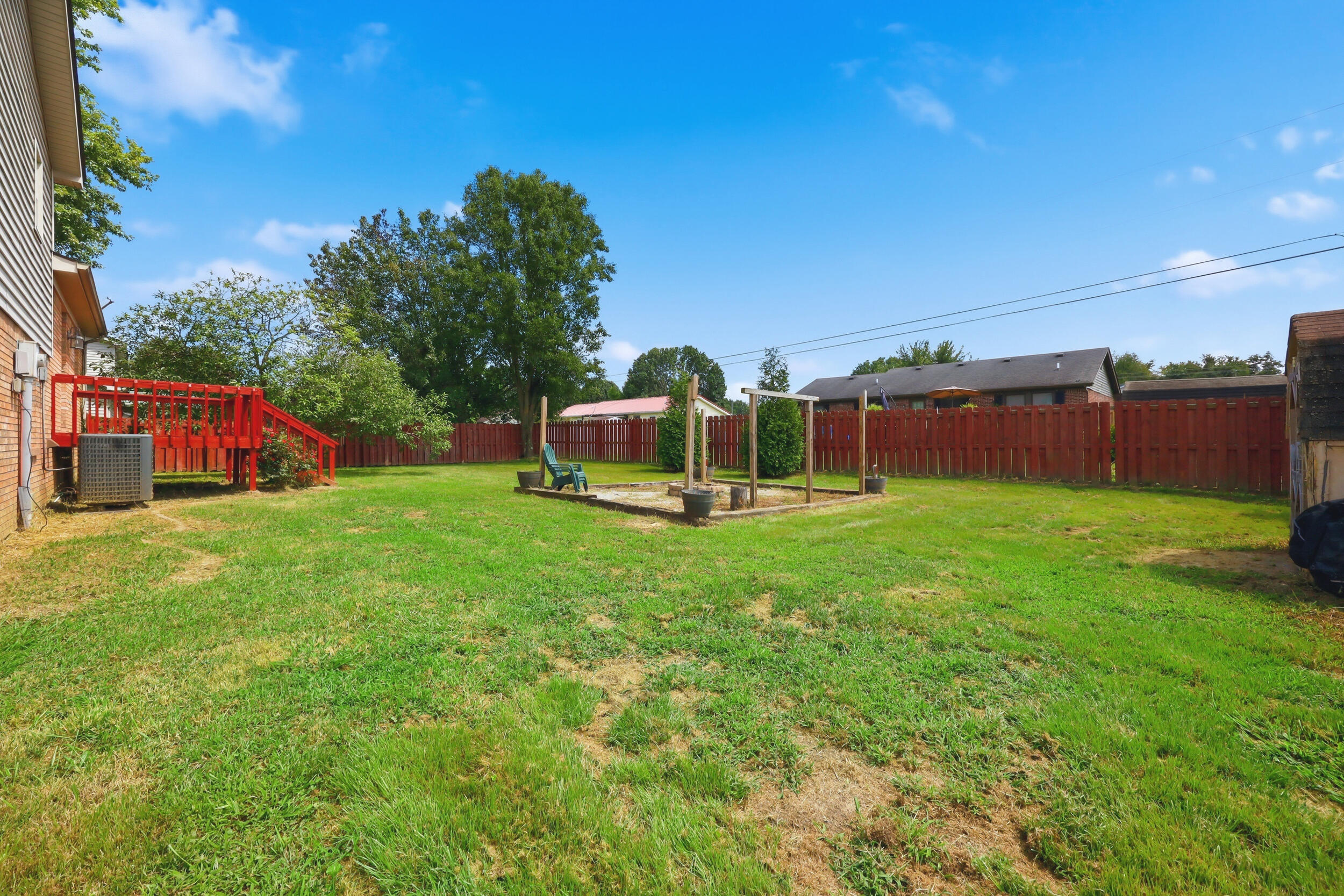 421 Meadow Drive Property Photo 5