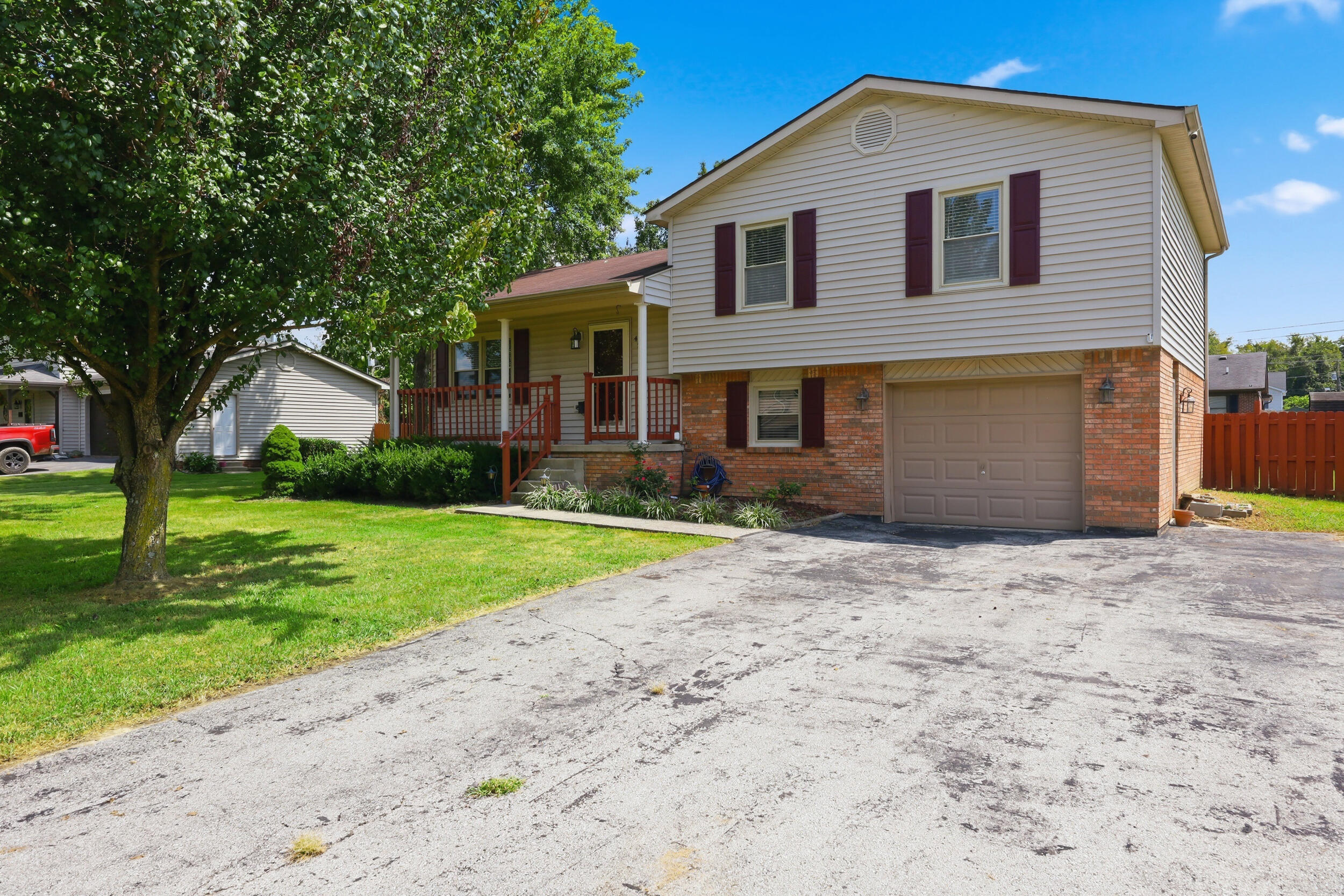 421 Meadow Drive Property Photo 6