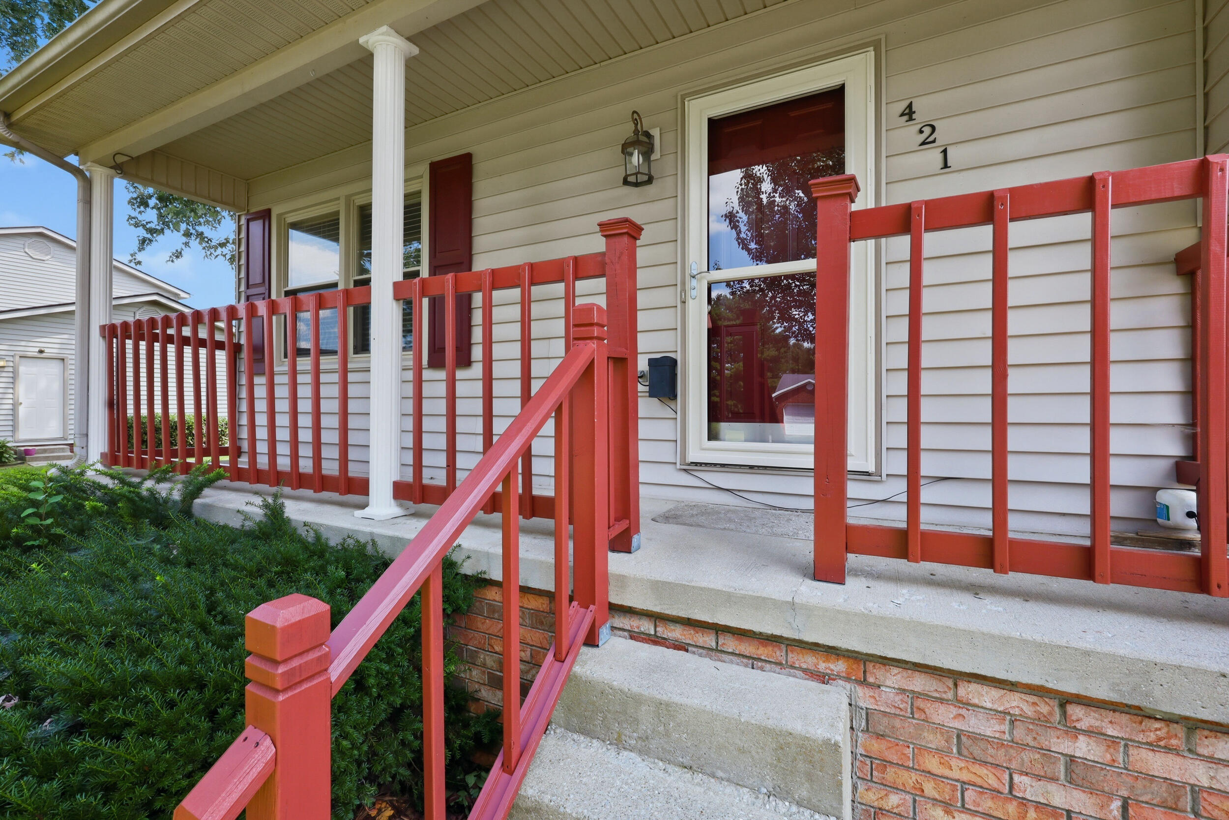 421 Meadow Drive Property Photo 7