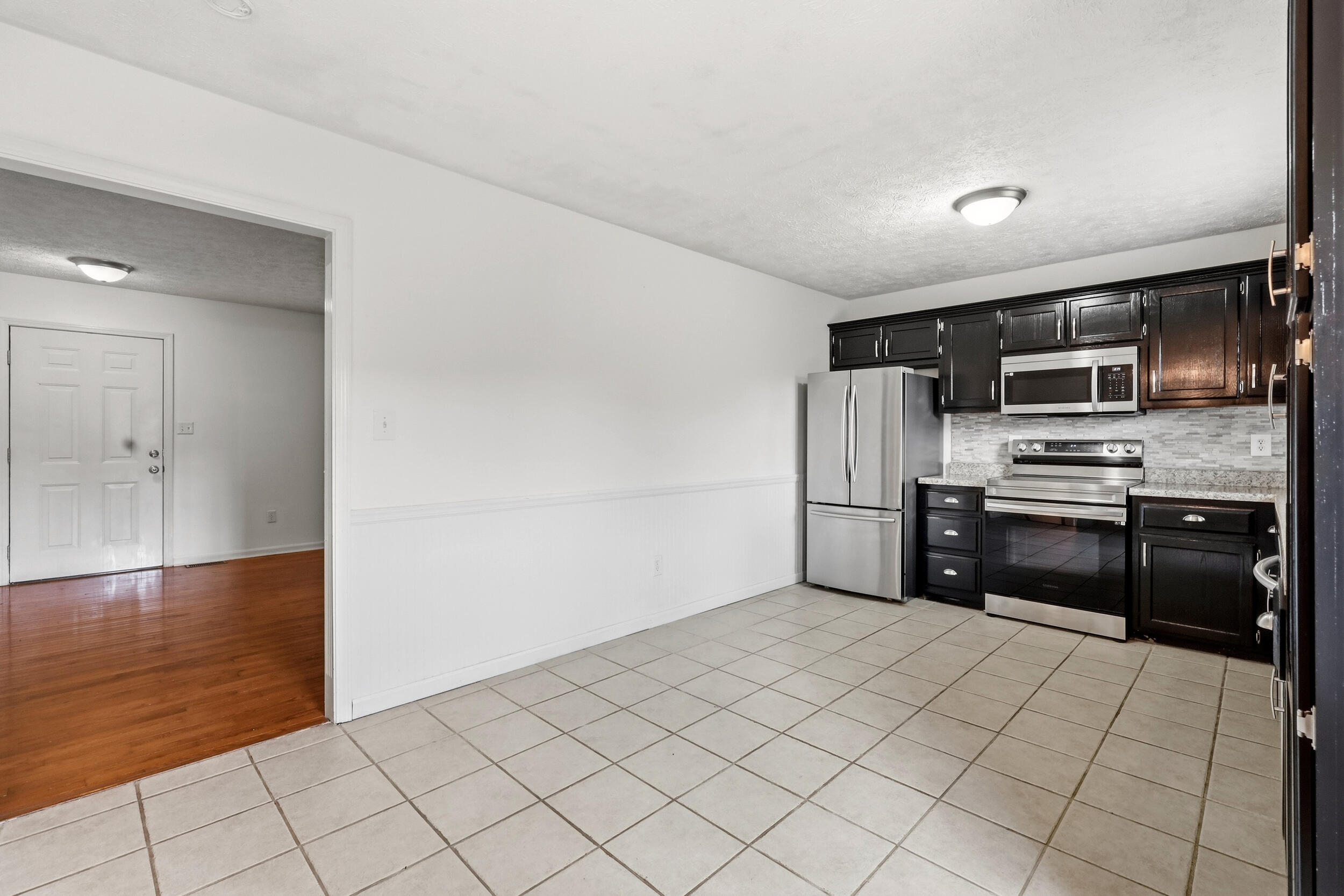 421 Meadow Drive Property Photo 14