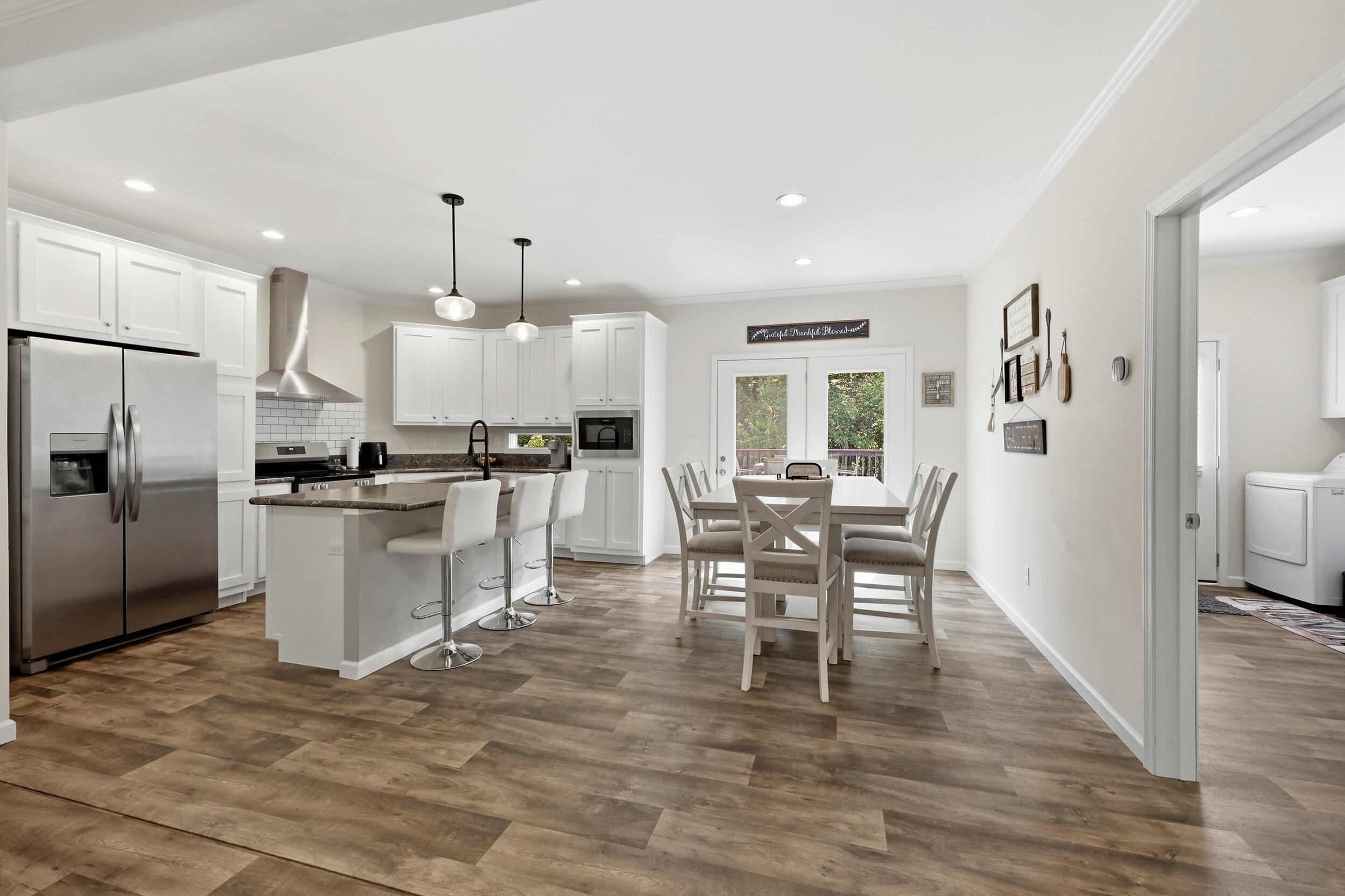 165 Cedar Point Road Property Photo 8