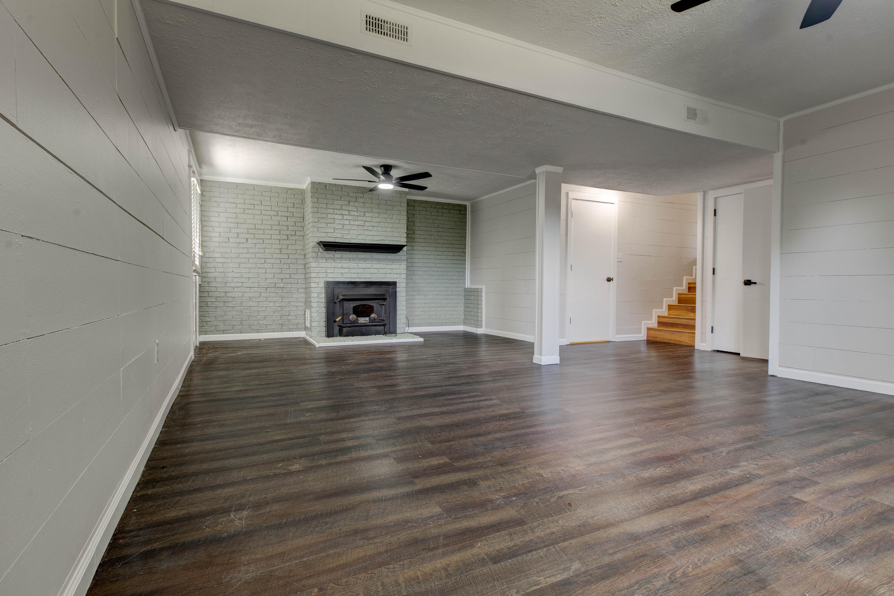 1511 Diane Court Property Photo 30