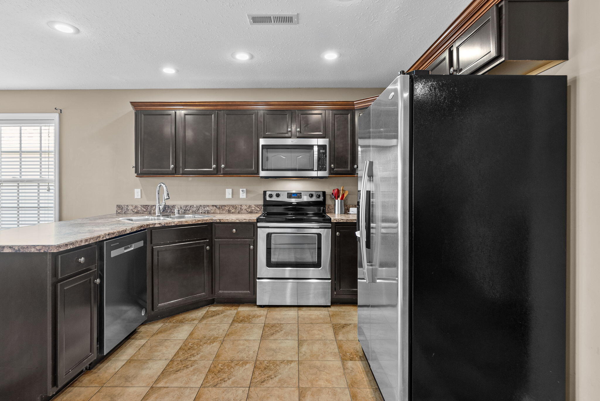303 N Abbey Way Property Photo 15
