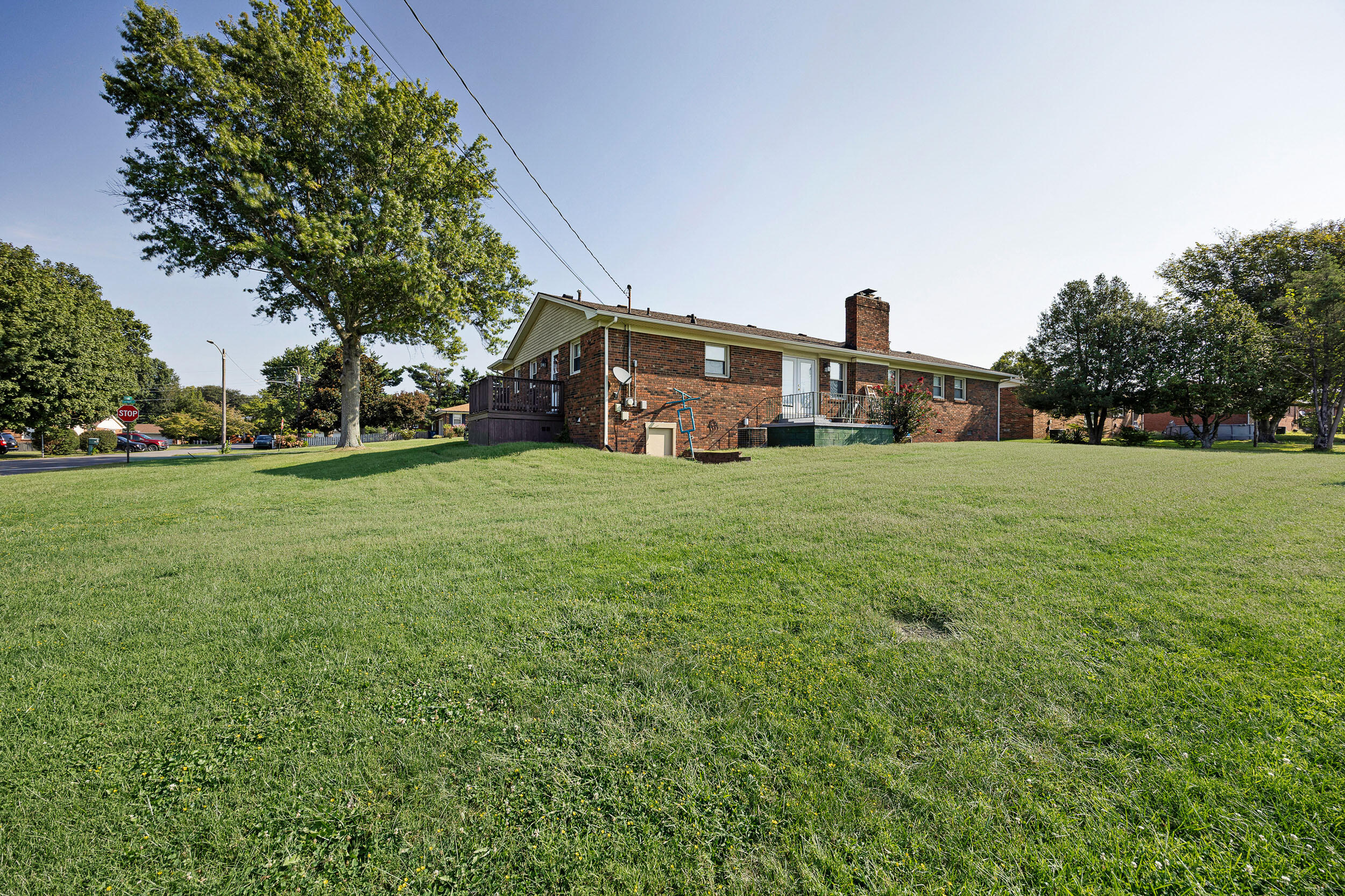 430 Carrigan Drive Property Photo 6