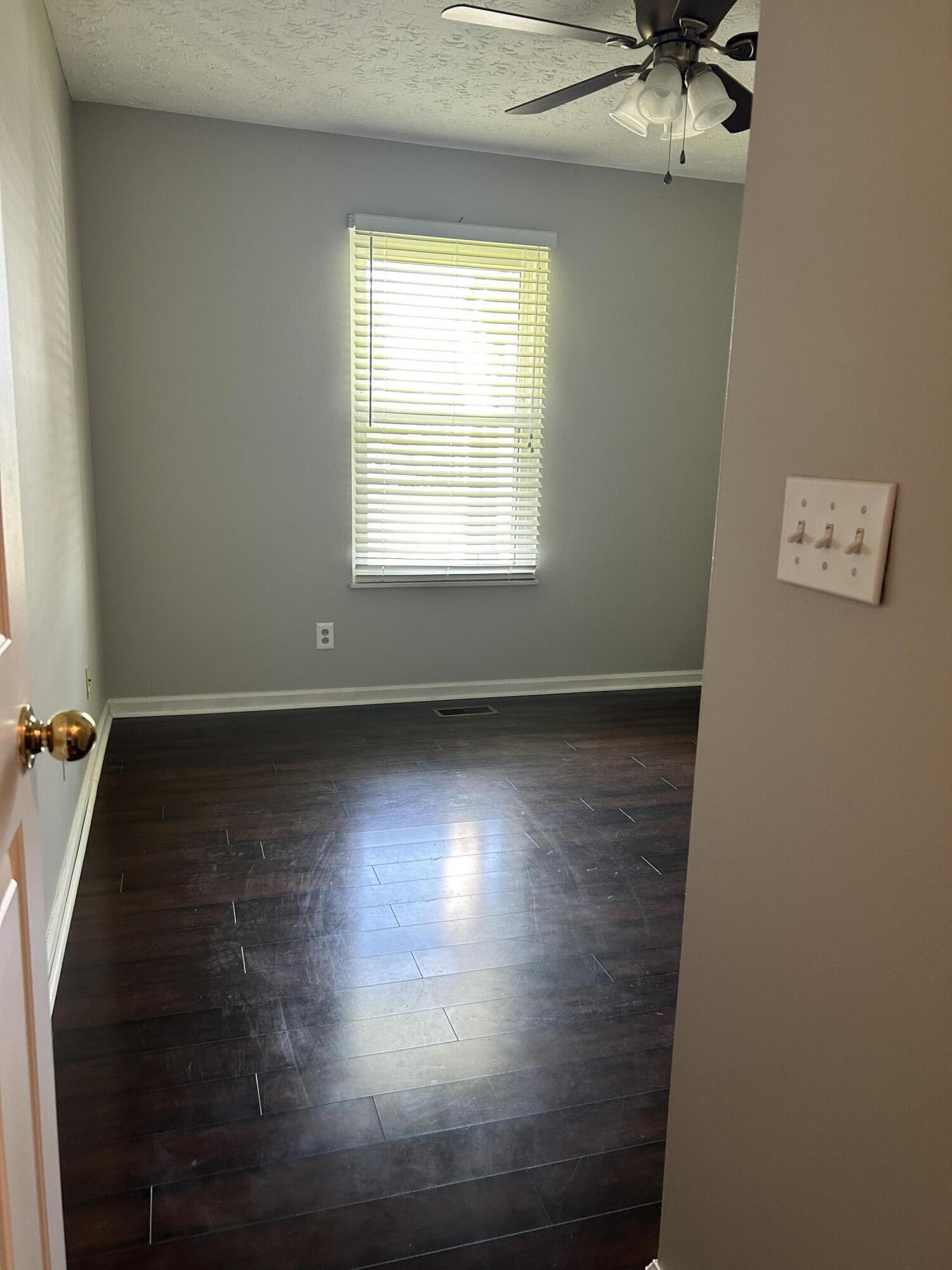 112 Jeremy Drive Property Photo 11