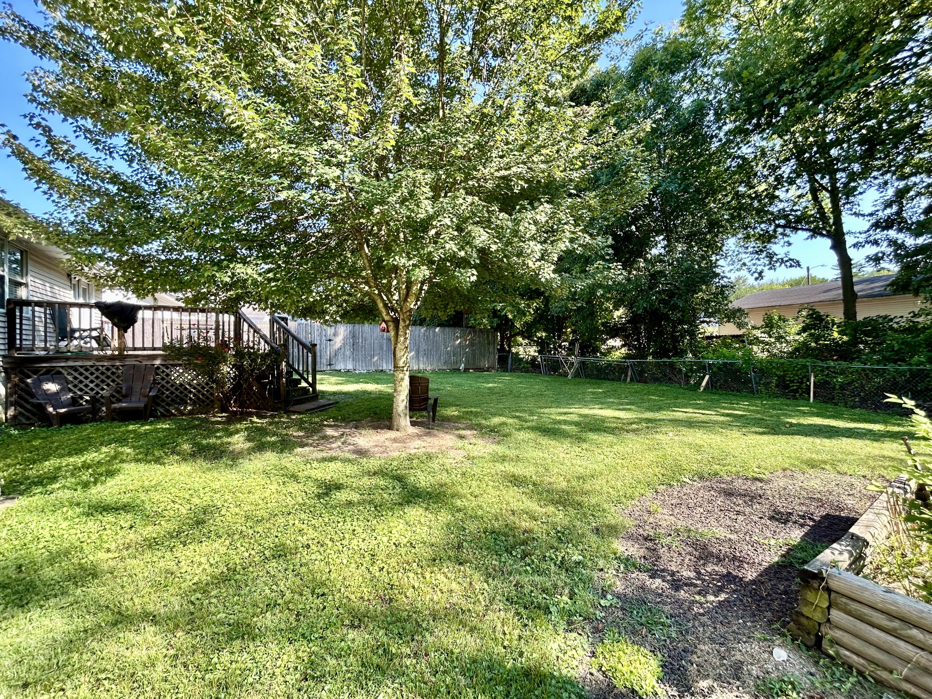255 Hillington Drive Property Photo 19
