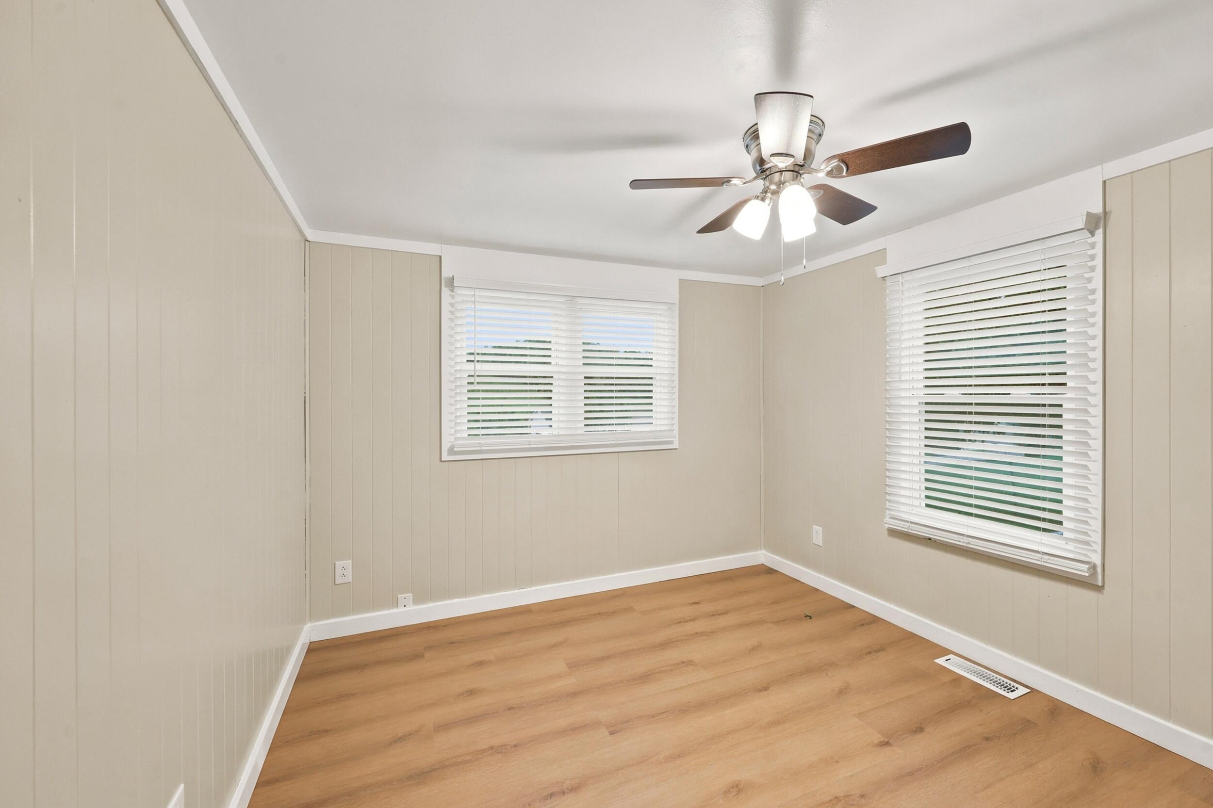 198 Hilltop Drive Property Photo 12