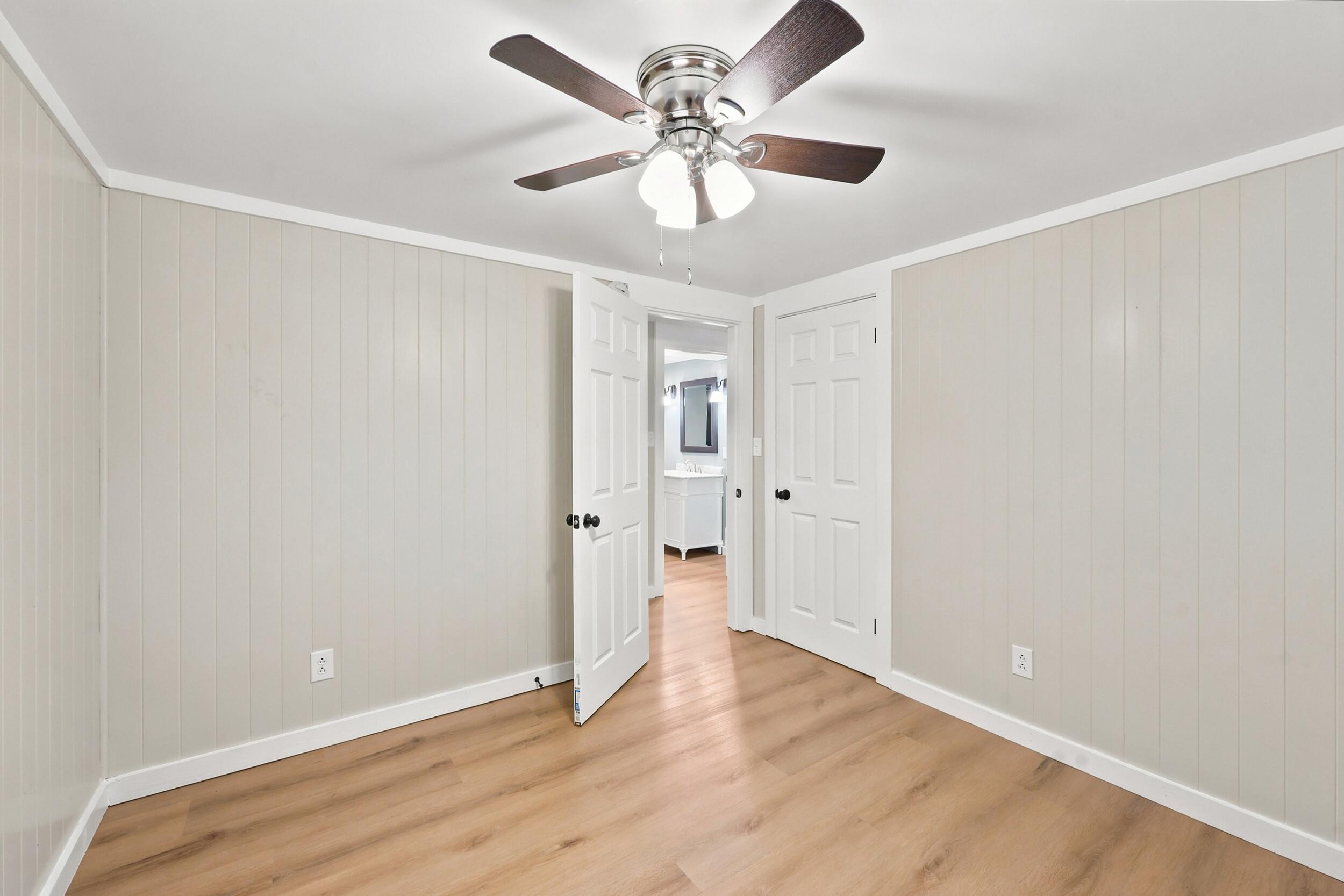 198 Hilltop Drive Property Photo 13
